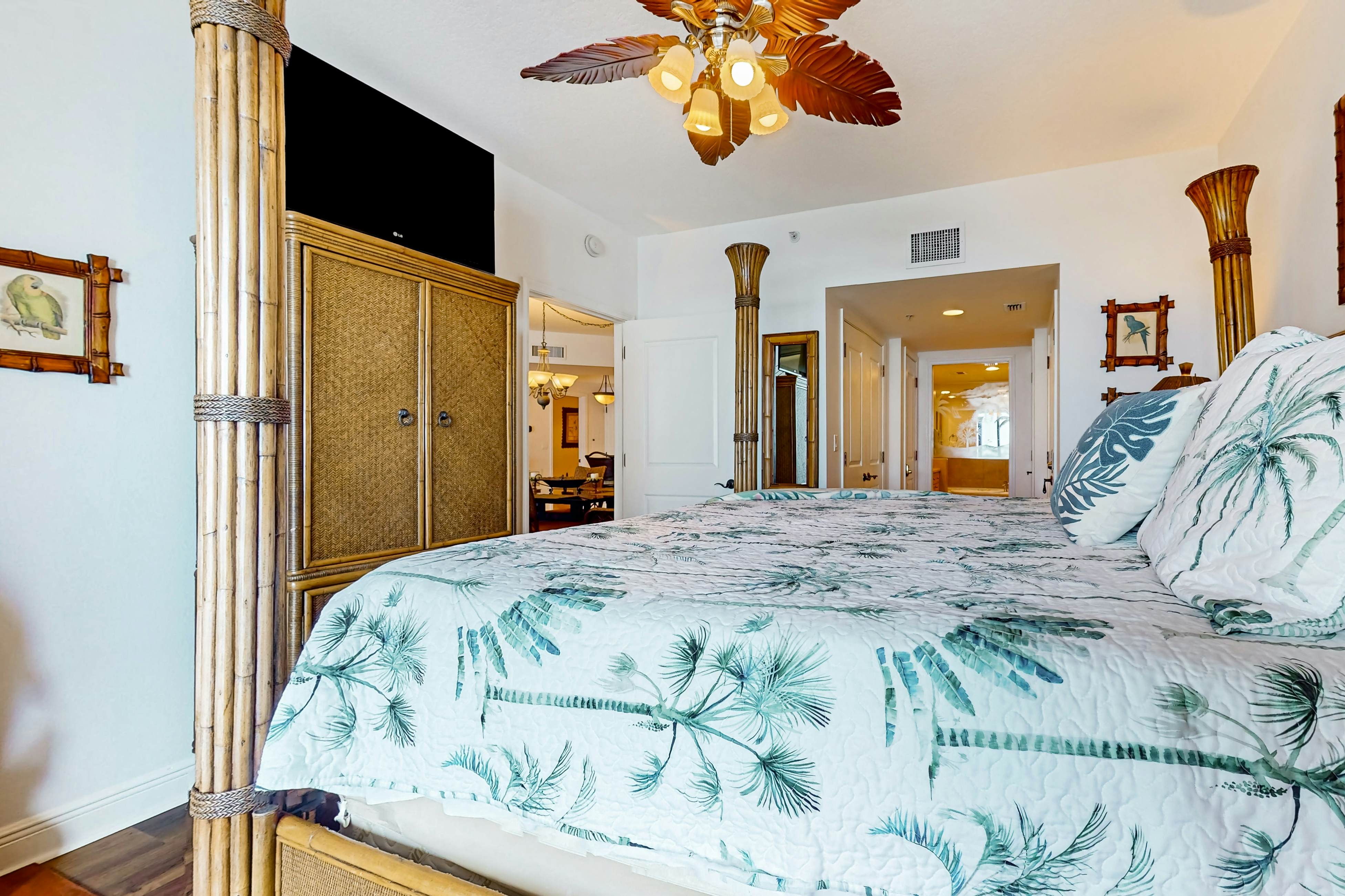 Portofino Island Resort & Spa Tower 3-1103