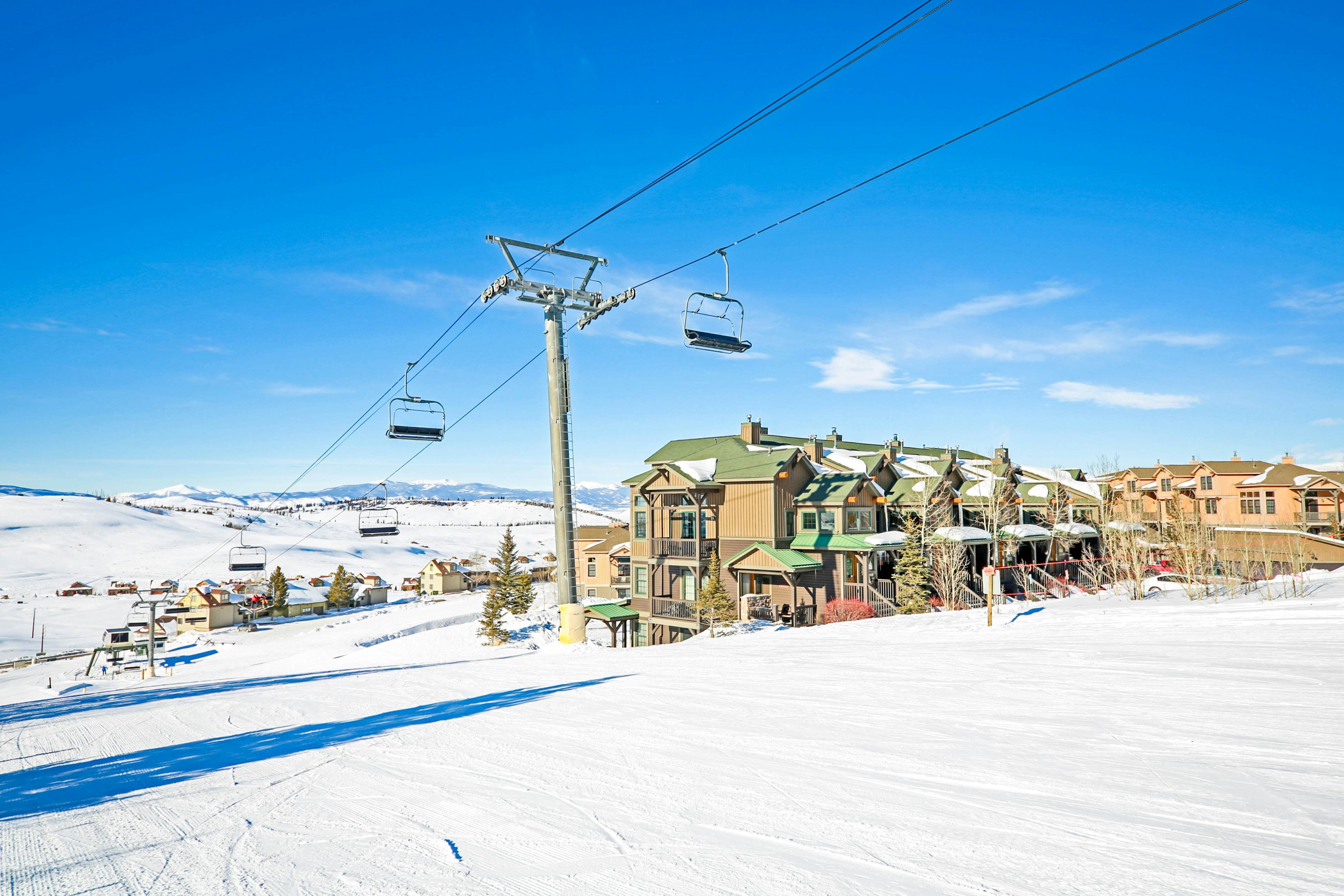 Kicking Horse Lodges 5-102