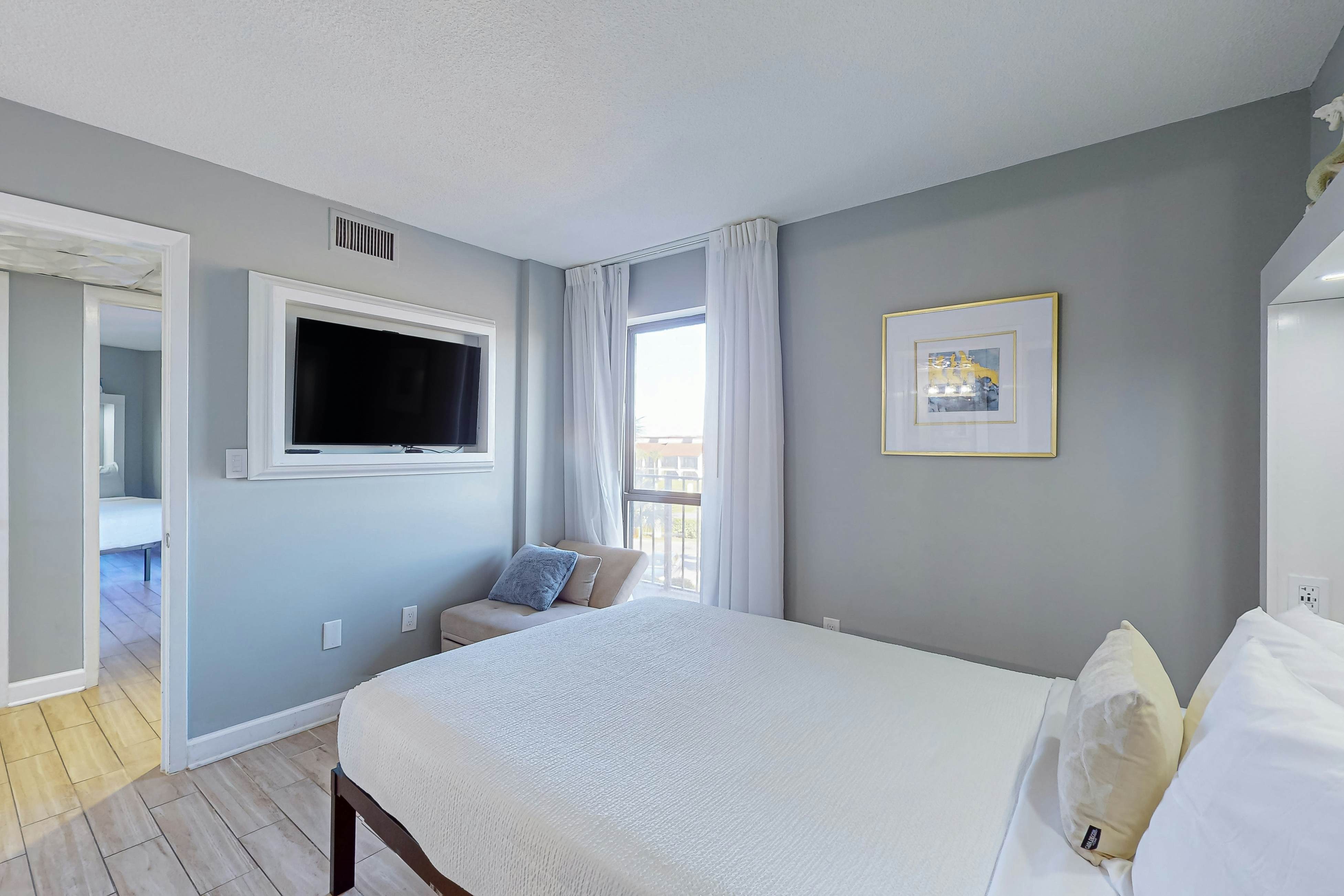 Edgewater Beach Resort #T1-205