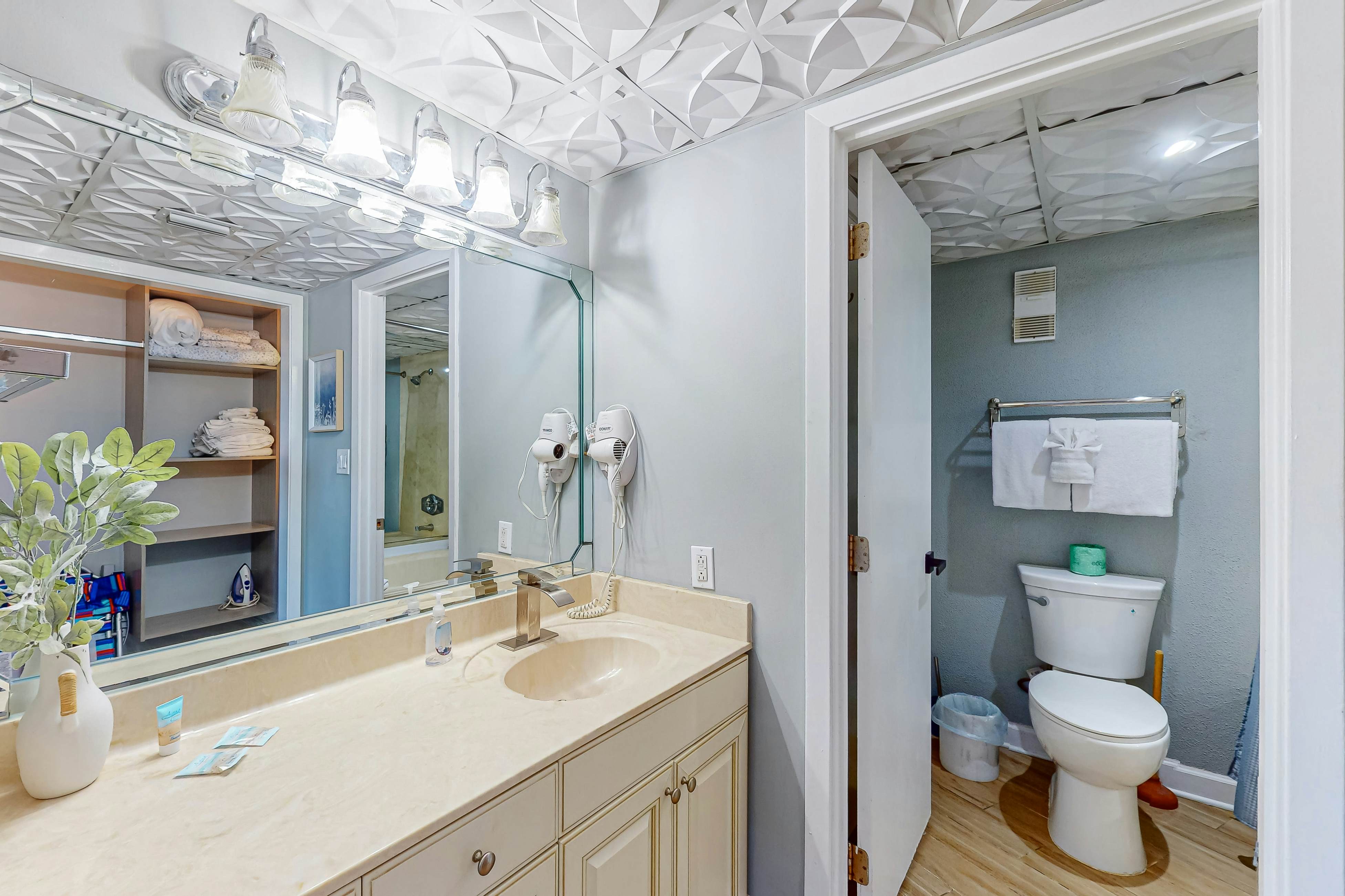 Edgewater Beach Resort #T1-205