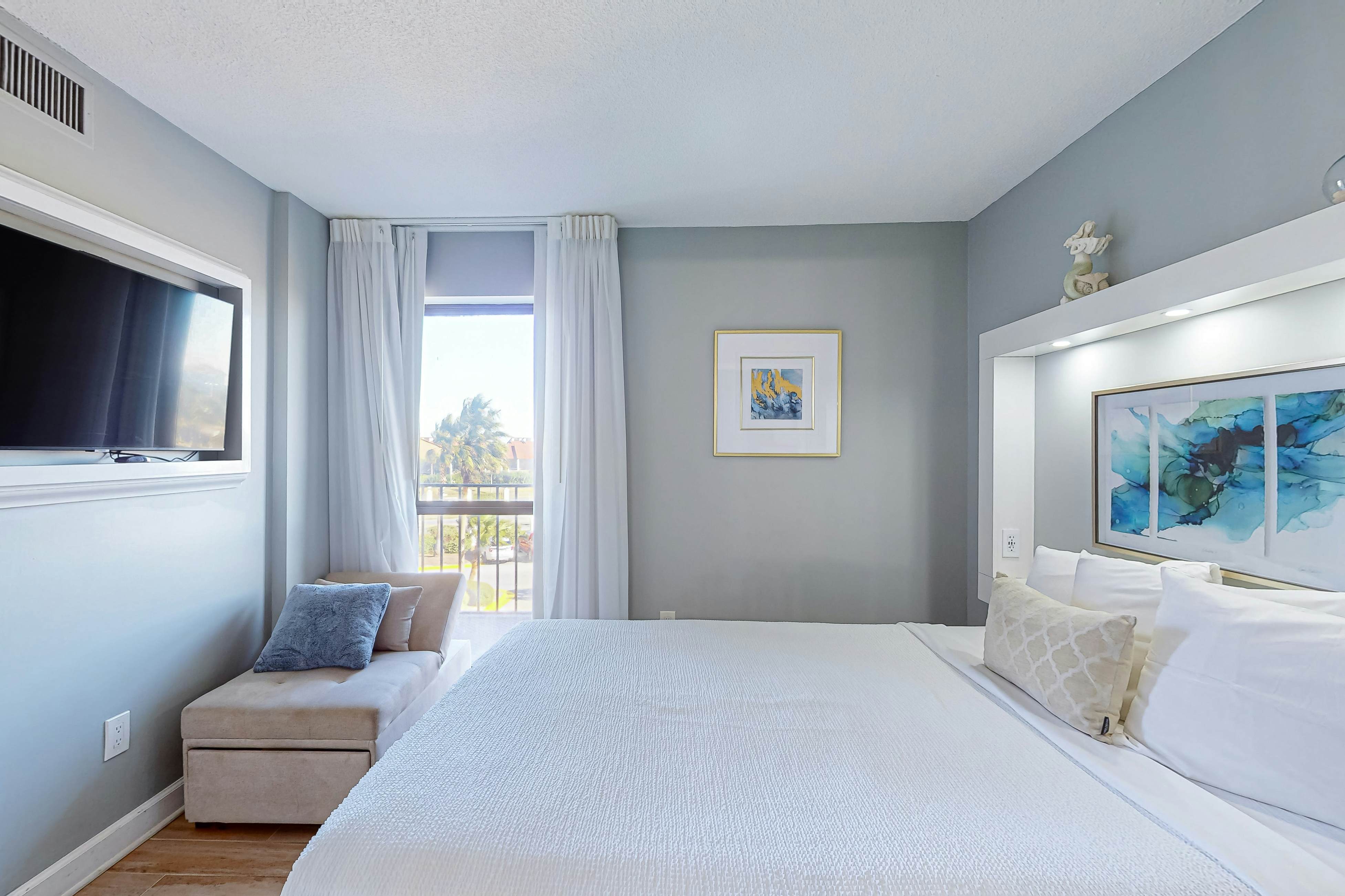 Edgewater Beach Resort #T1-205