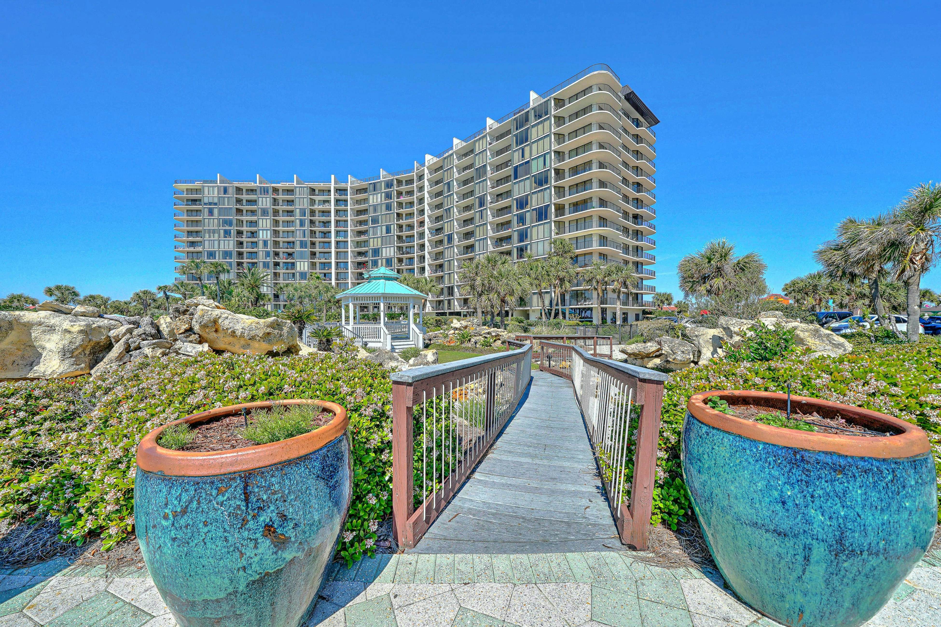 Edgewater Beach Resort #T1-205