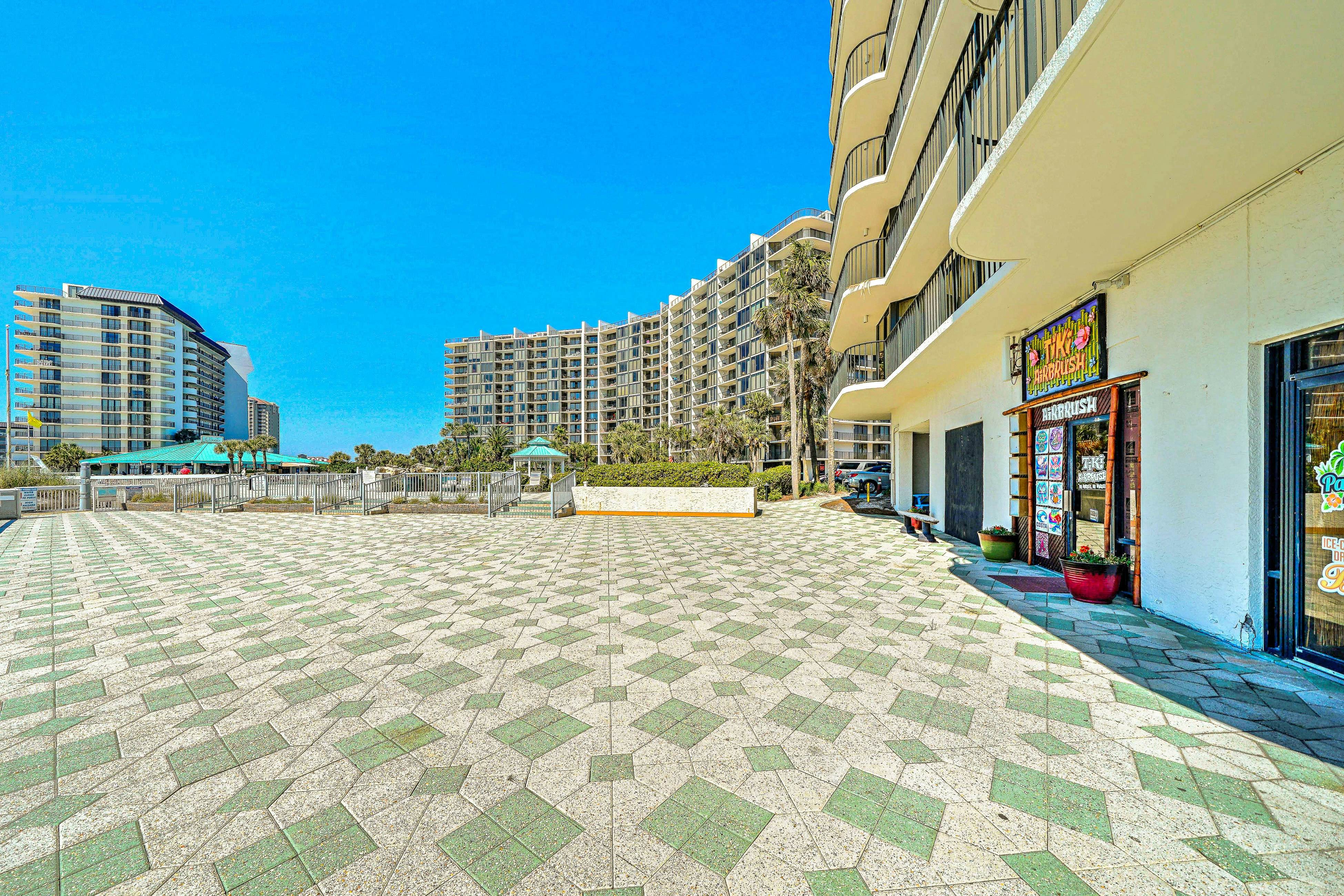 Edgewater Beach Resort #T1-205