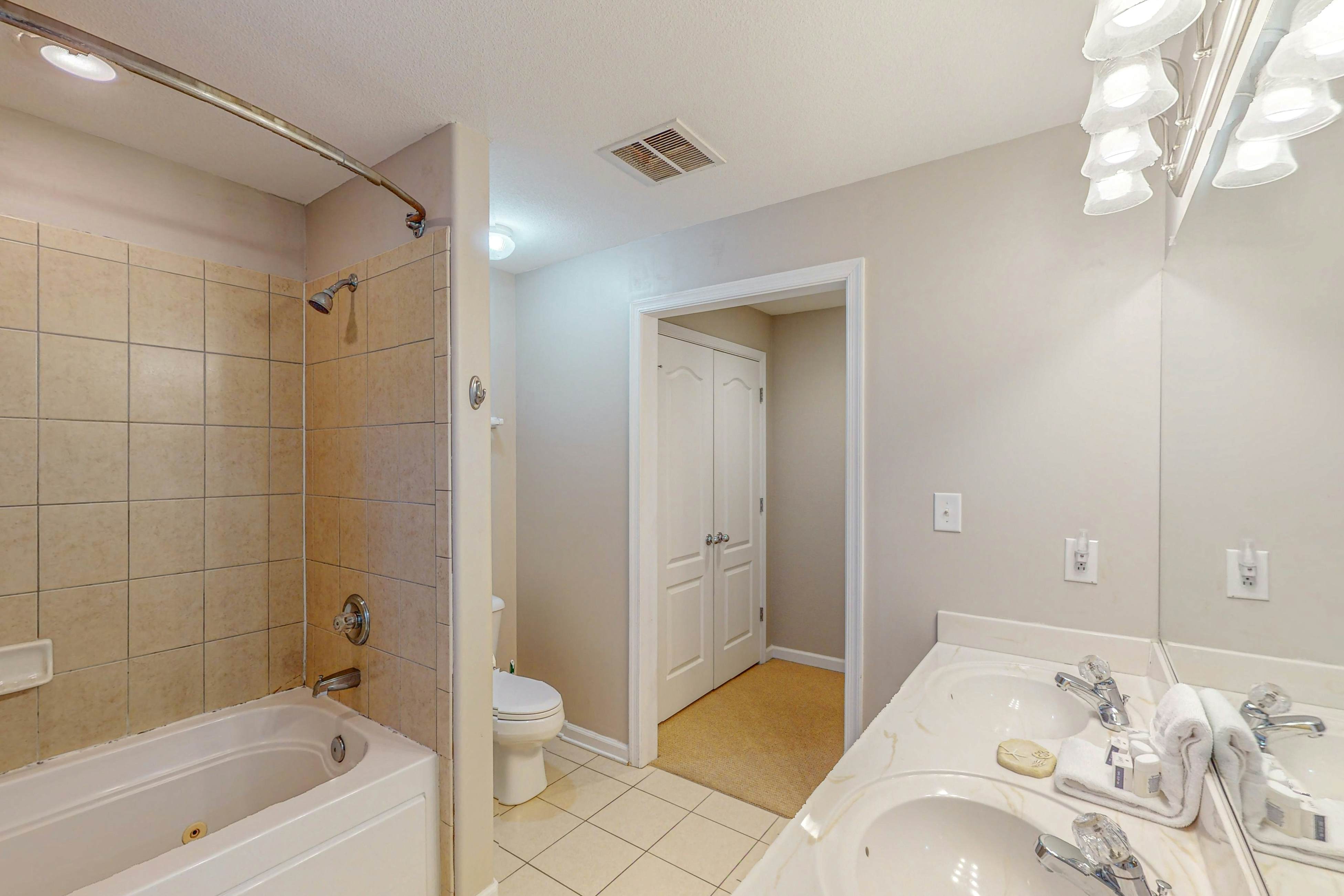 Seaside D204- Dolphin's Run 