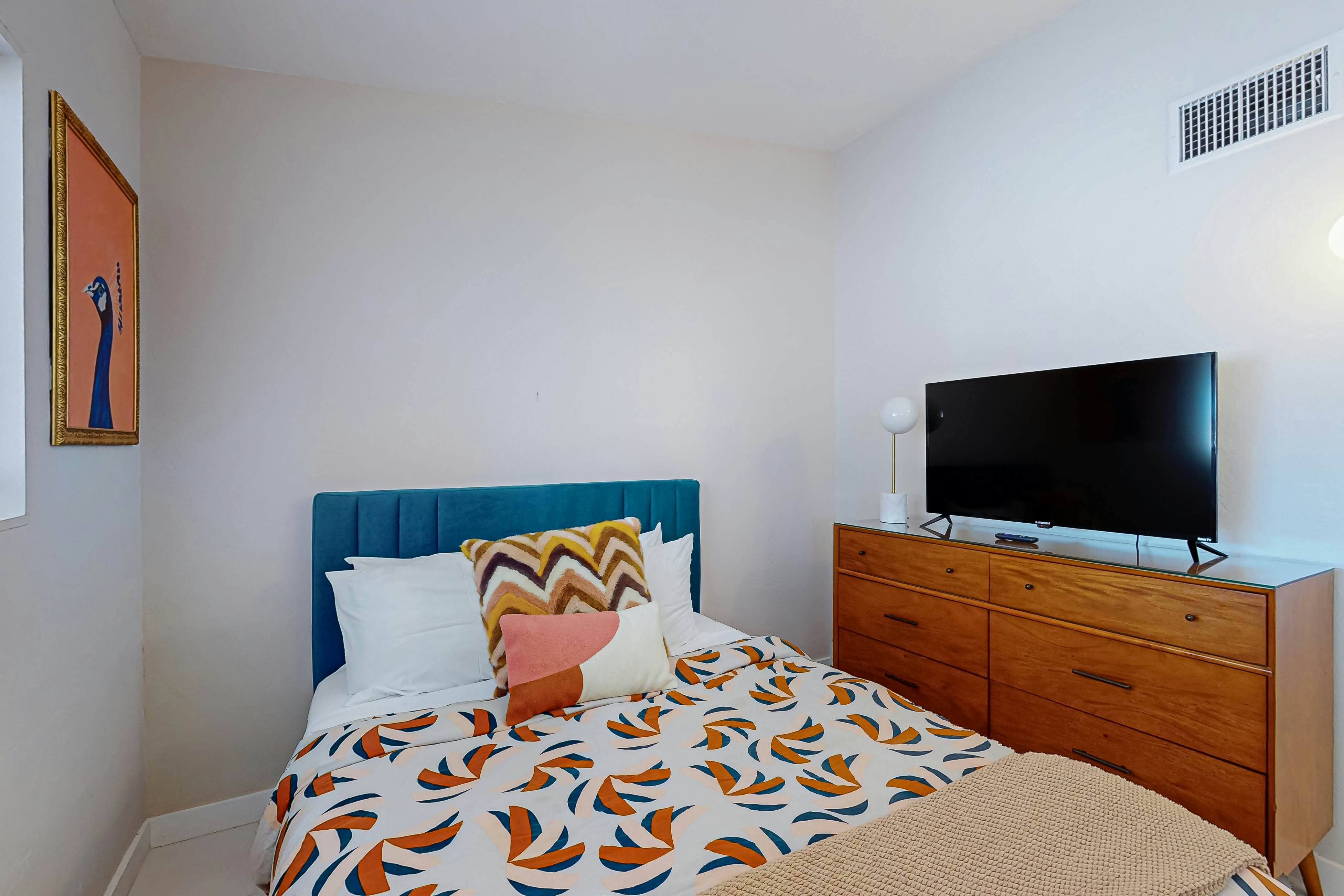 Palm Springs Oasis - 68660