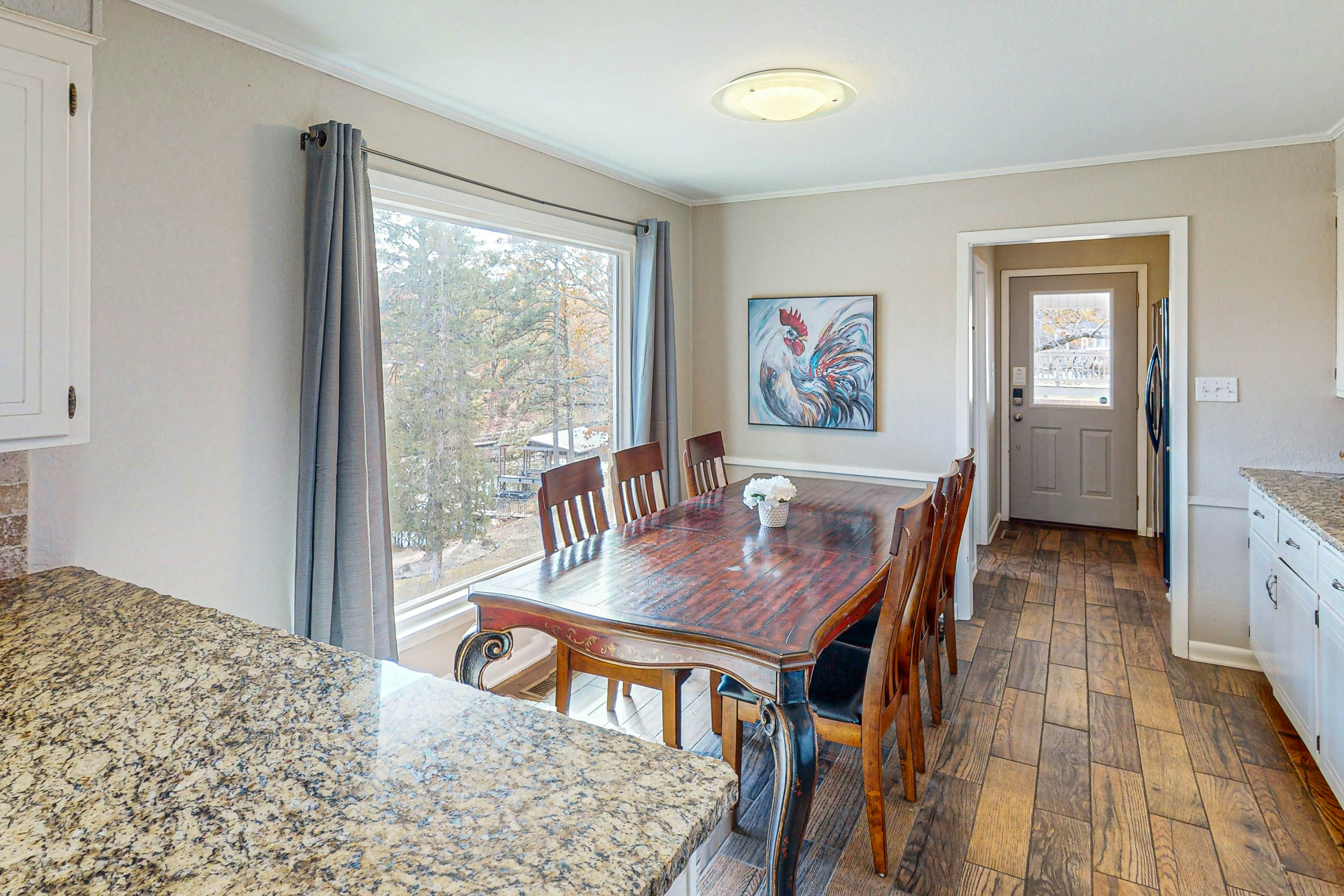 Waterside Retreat on Hamilton