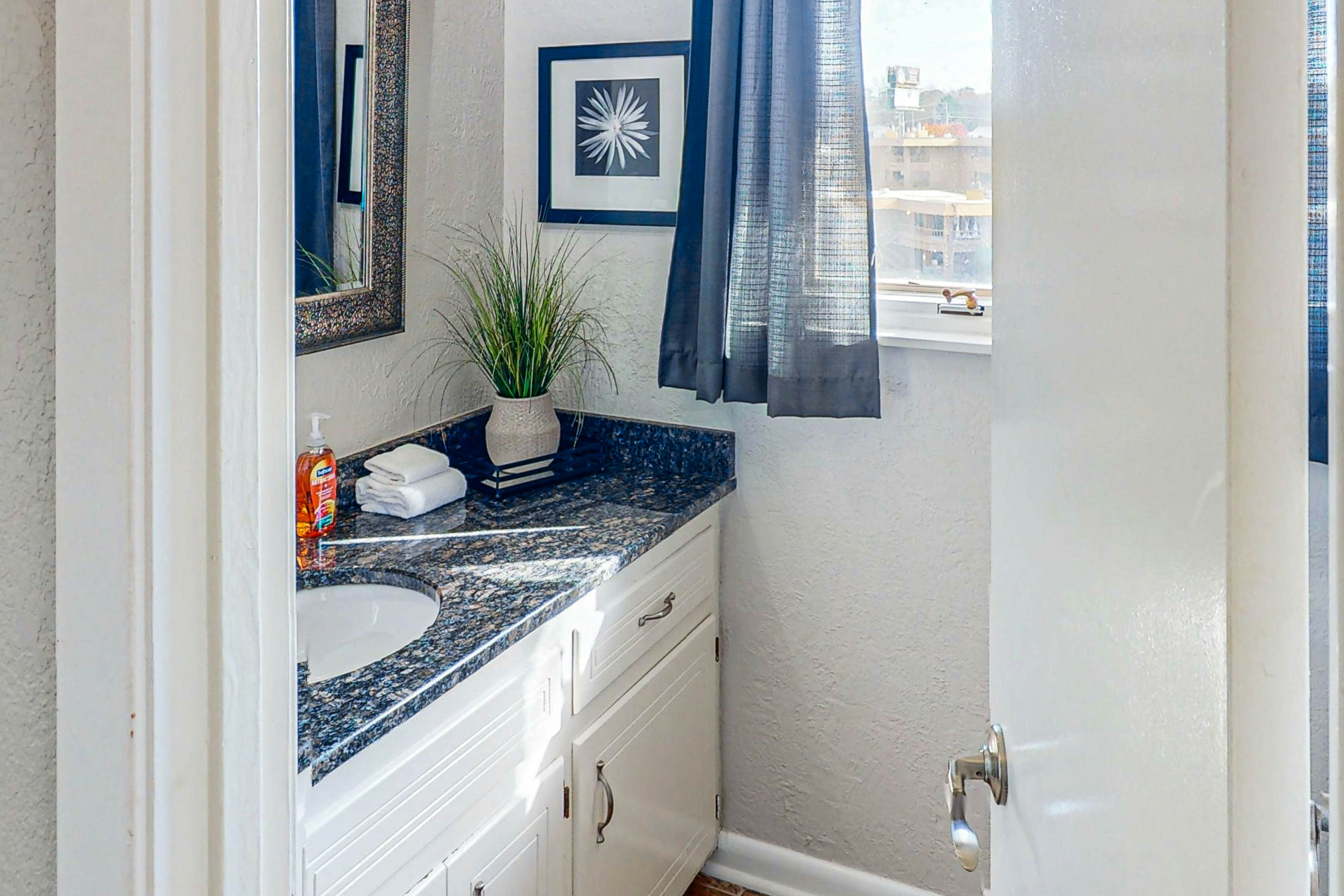 Waterside Retreat on Hamilton