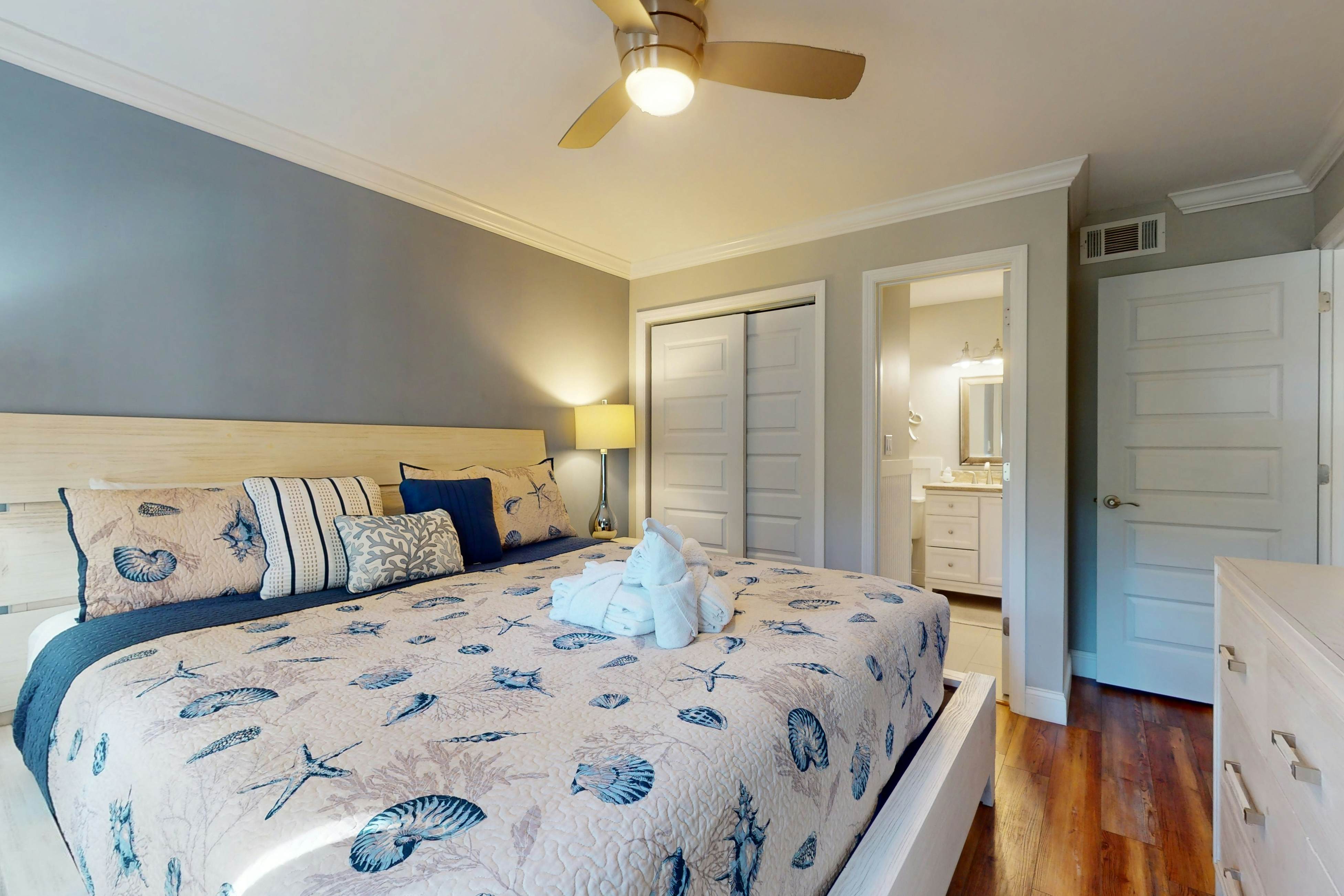 Spa On Port Royal Sound 1314