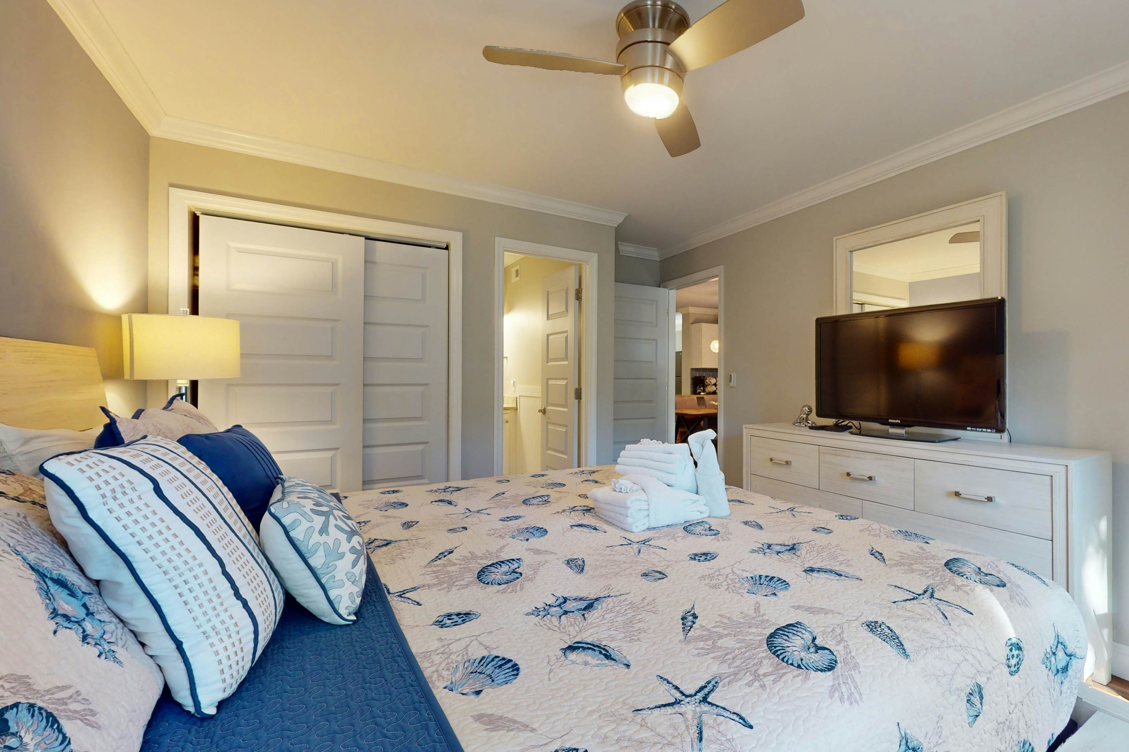 Spa On Port Royal Sound 1314