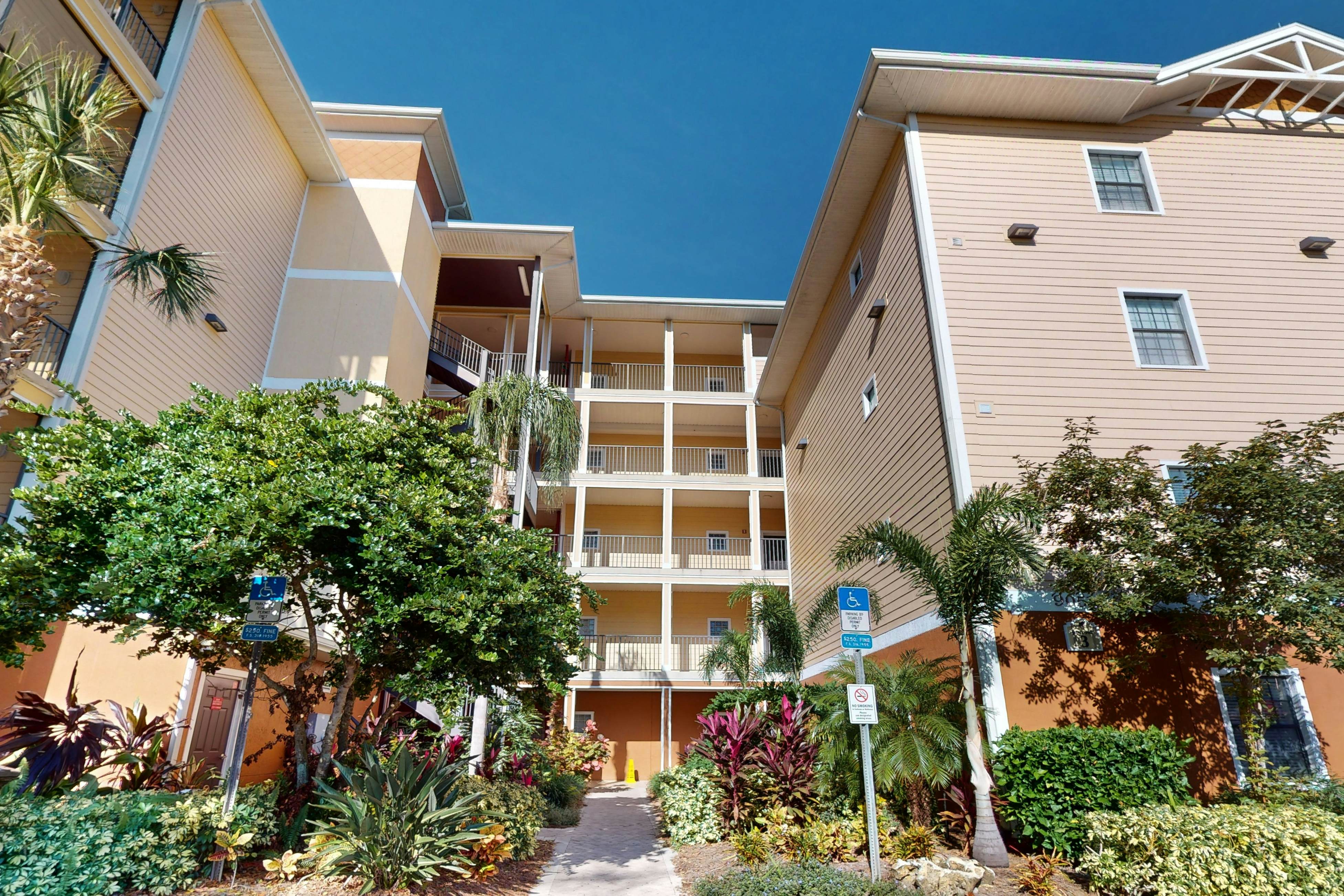 Caribe Cove Condominiums 30403