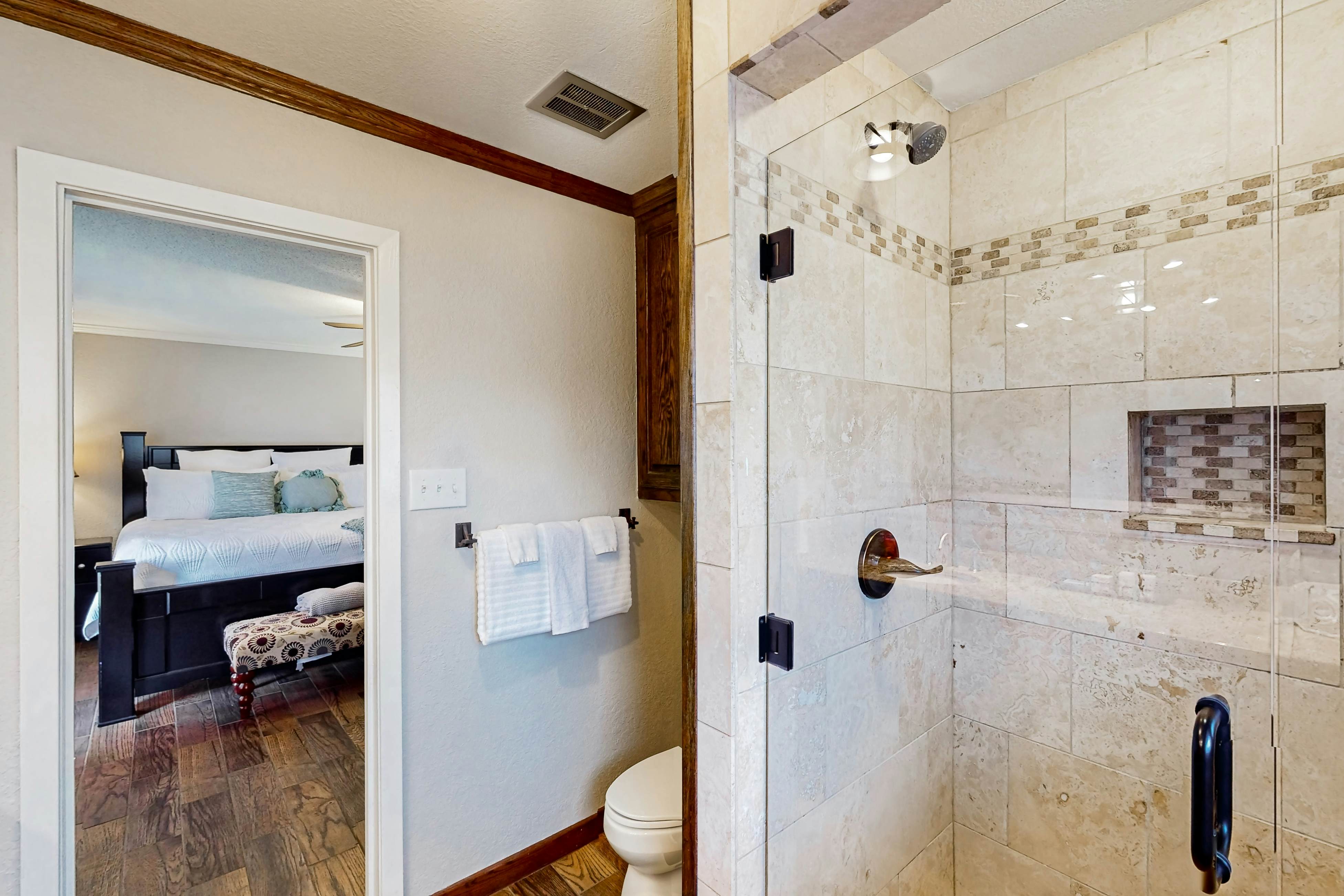 Waterside Retreat on Hamilton