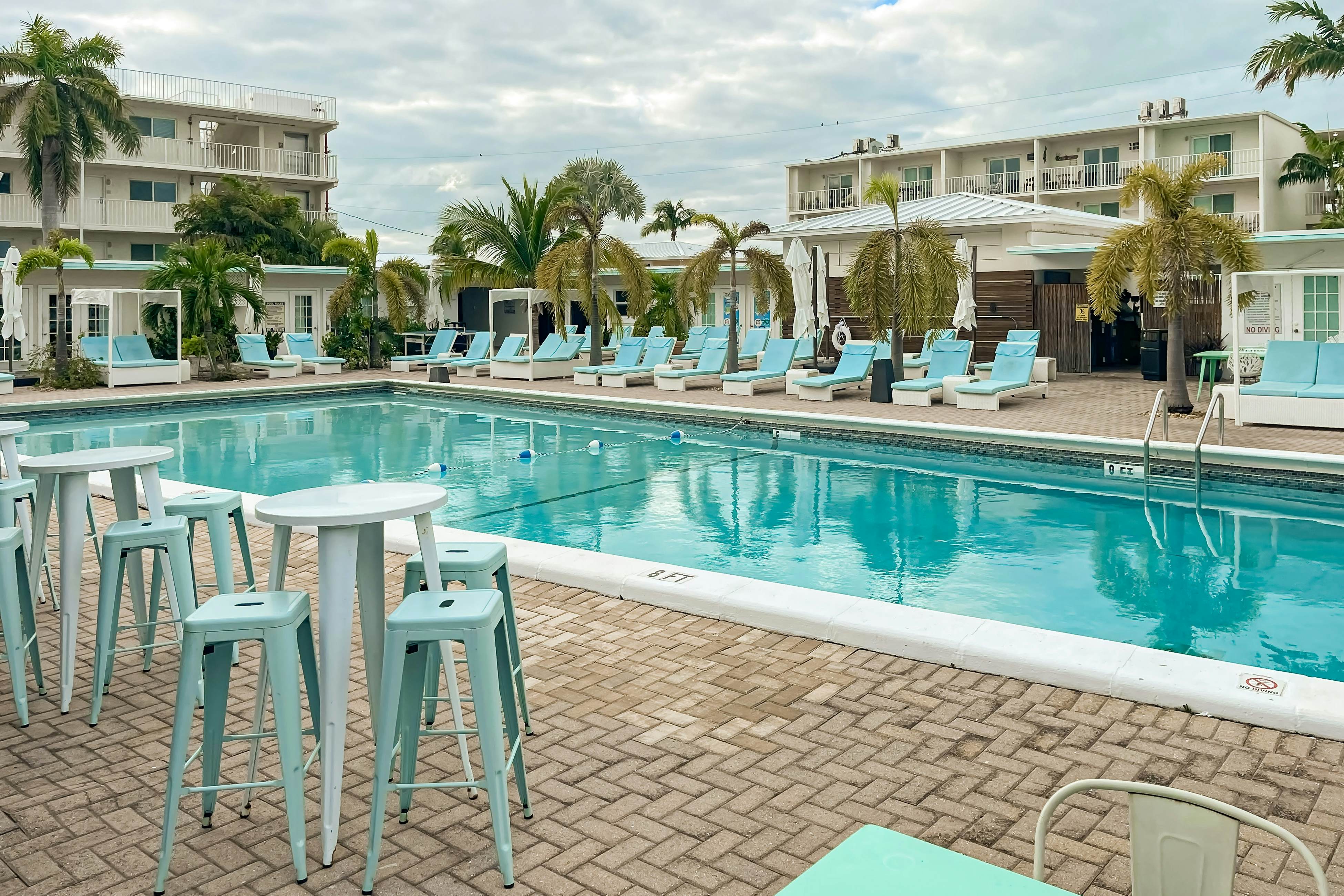 The Tropical Cove 329