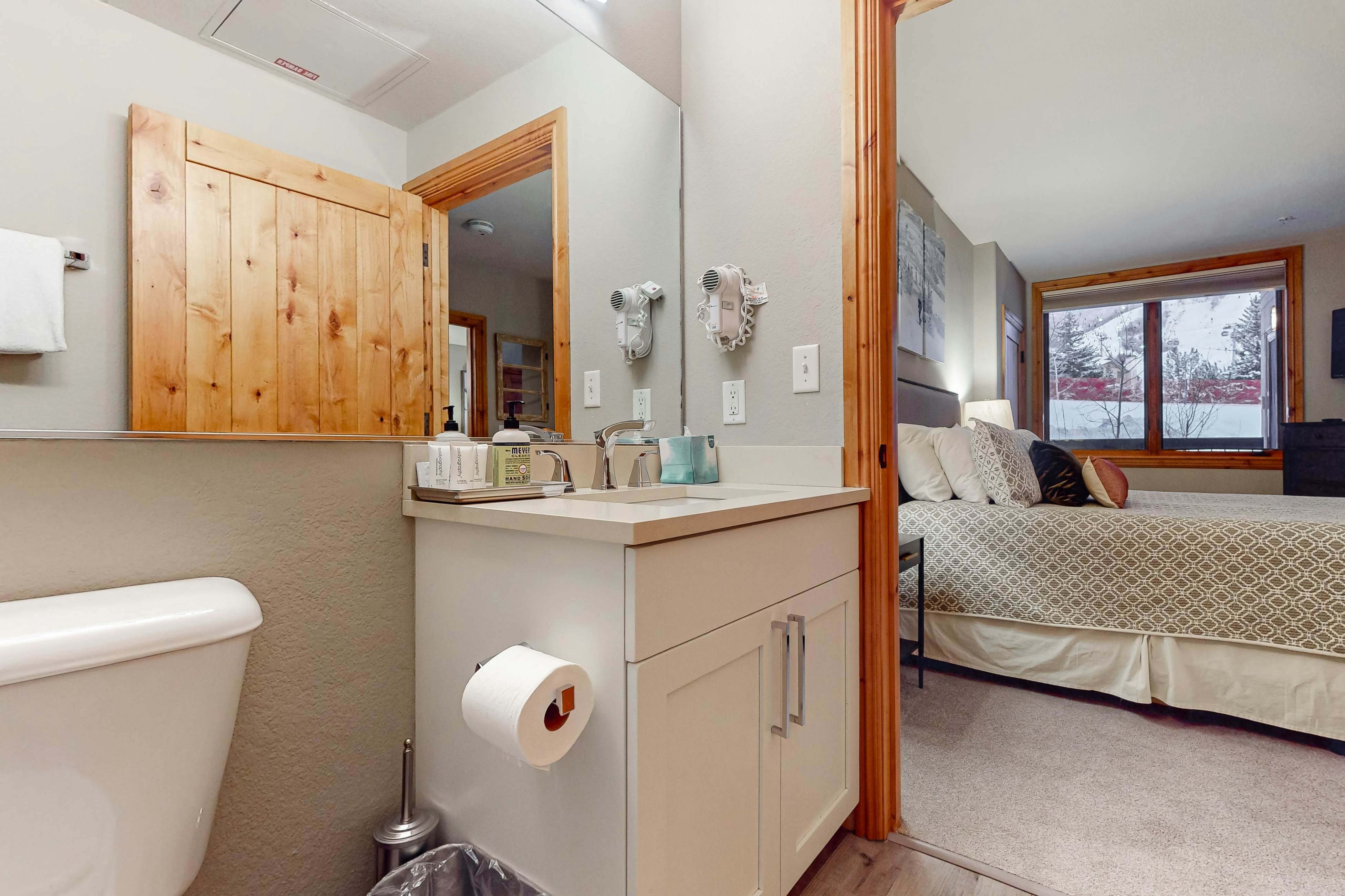 Torian Plum Creekside 111