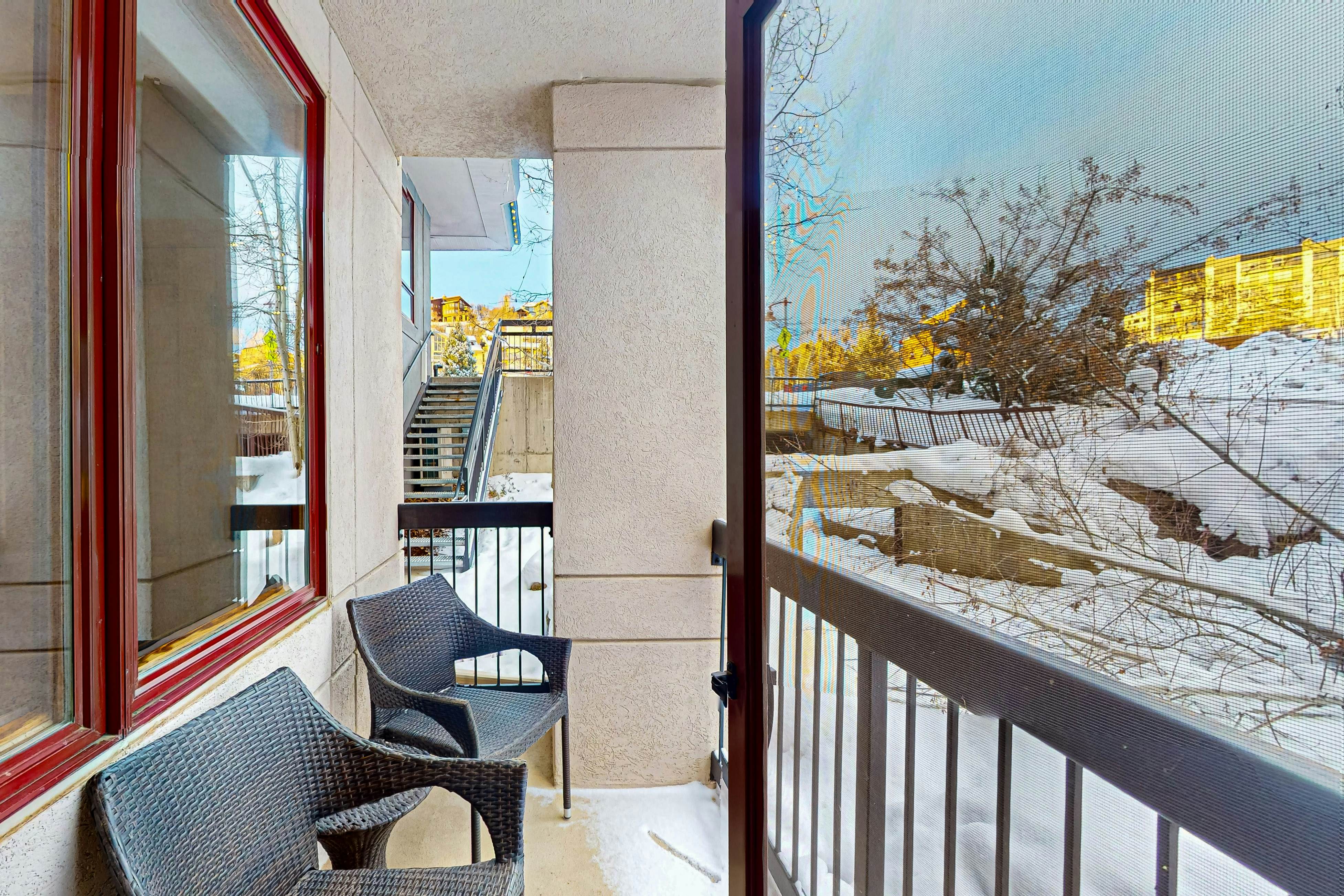 Torian Plum Creekside 111