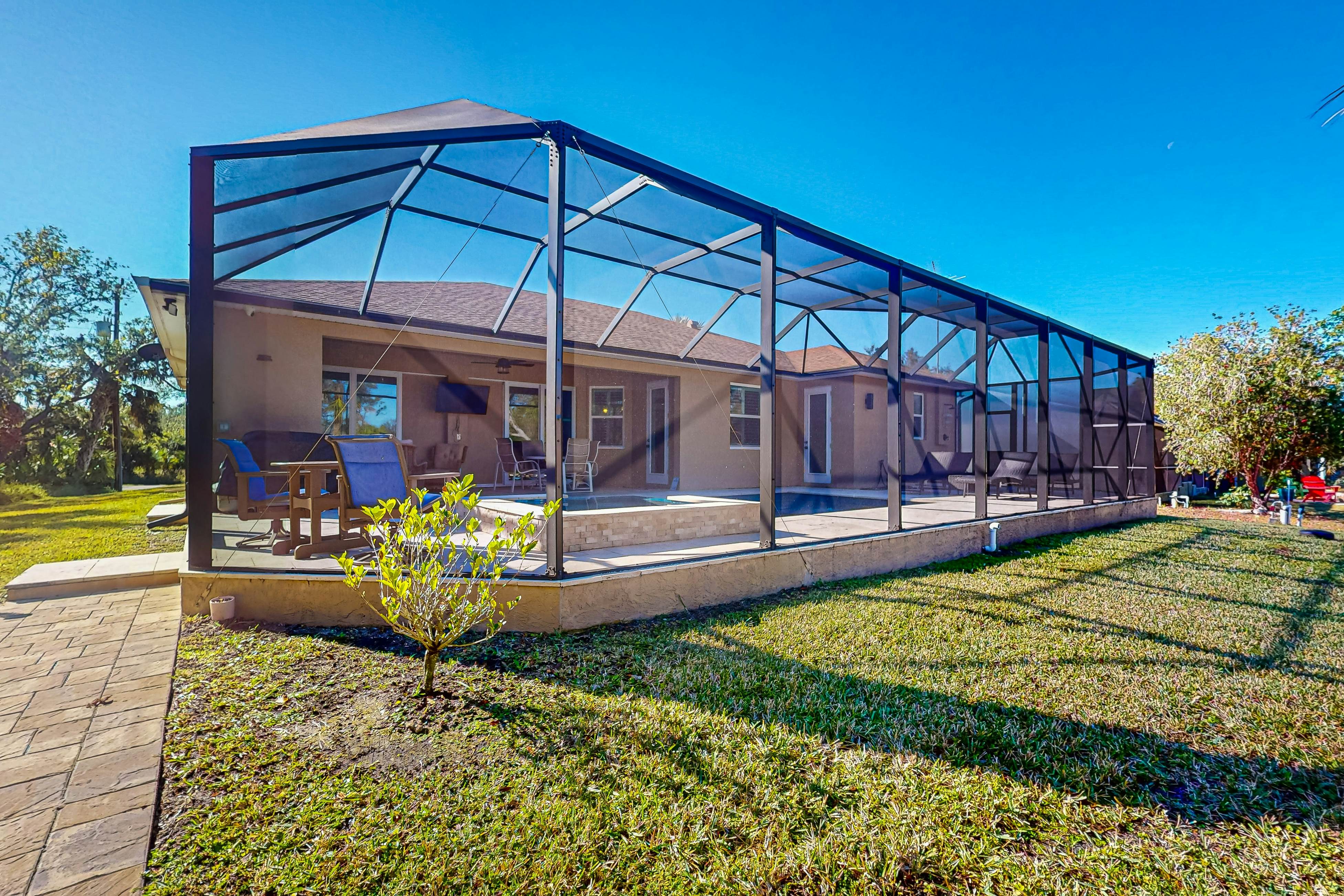 Riverfront Haven Retreat