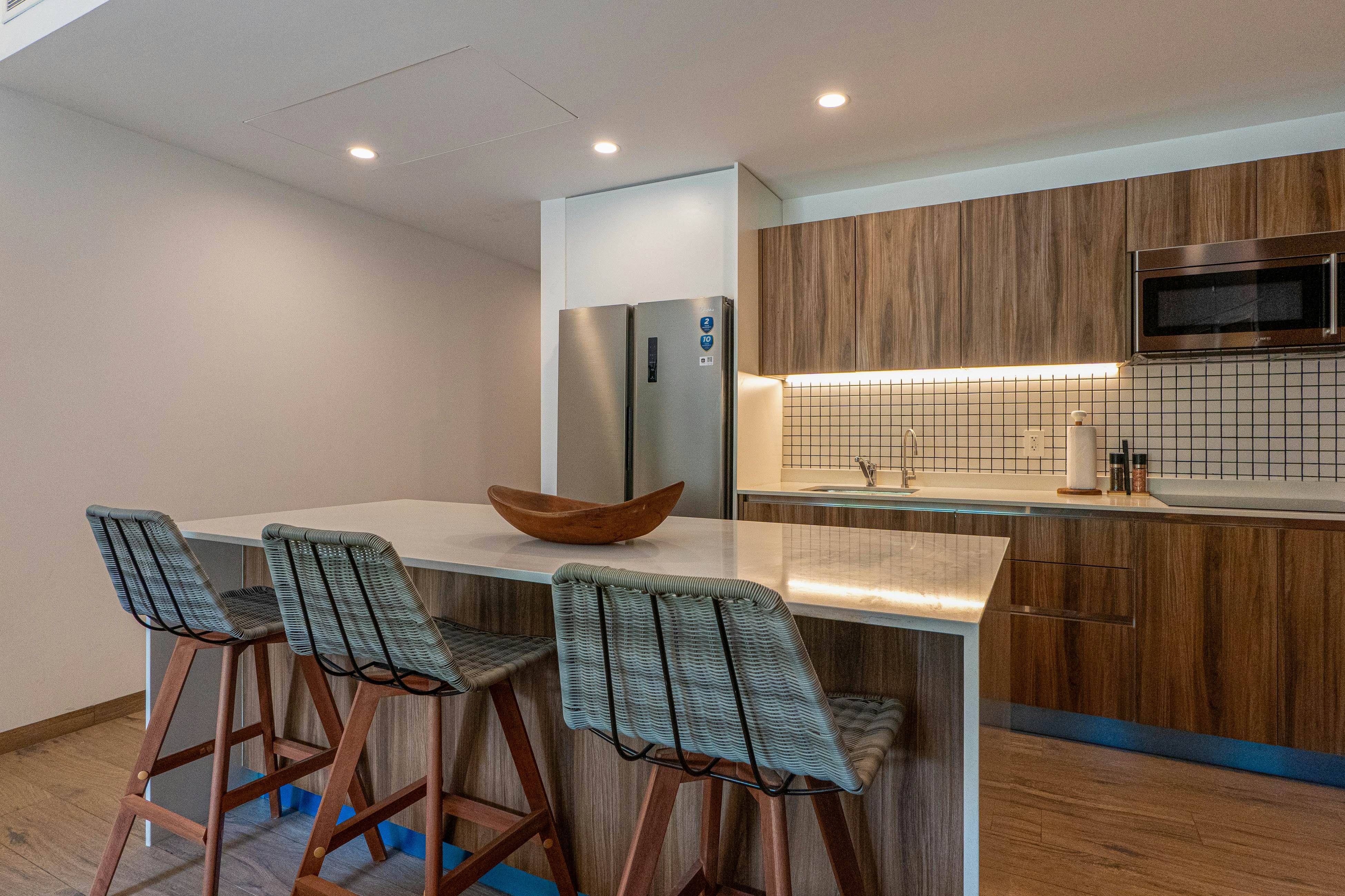 Wooden retreat TL B011