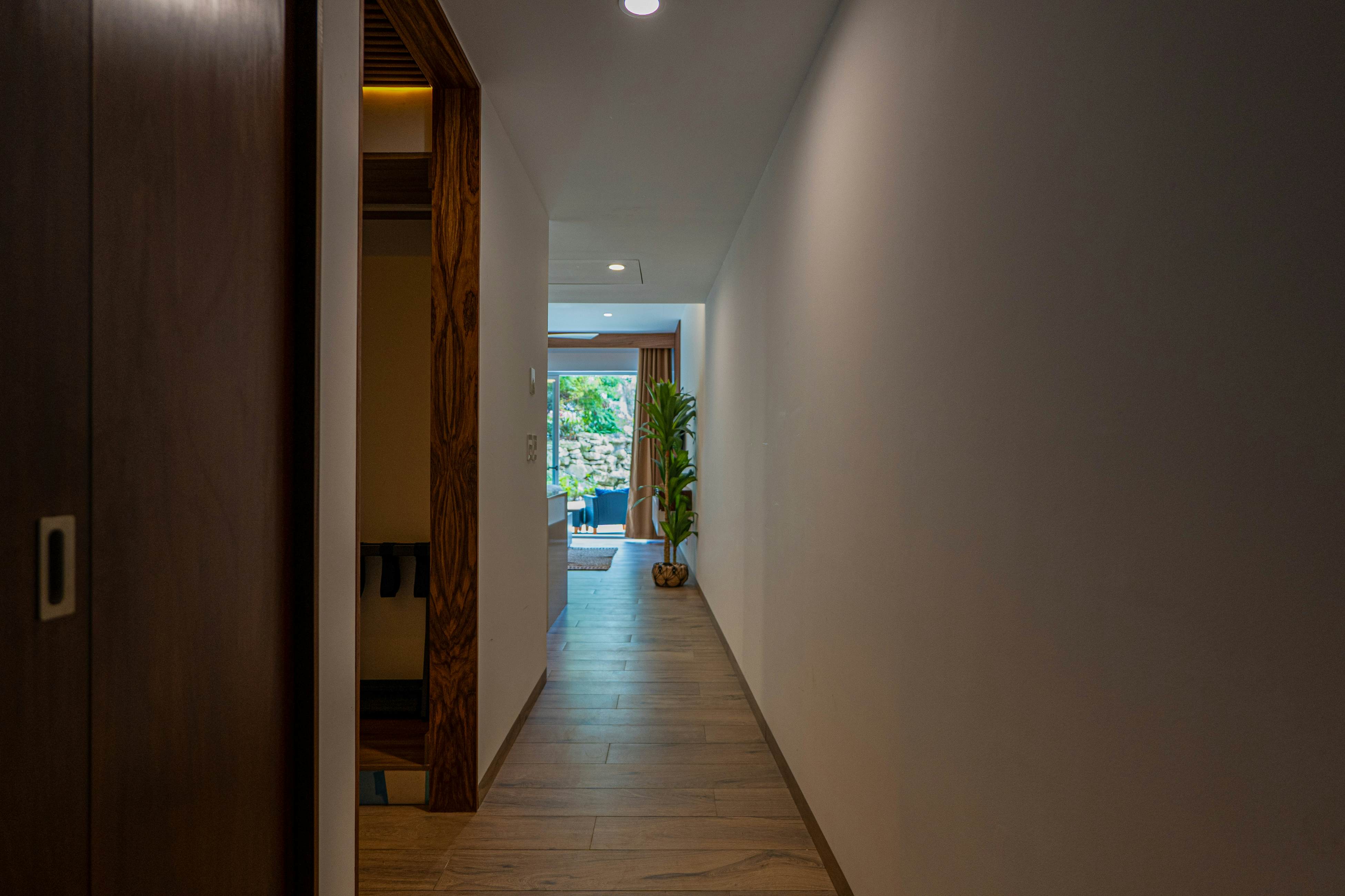 Wooden retreat TL B011