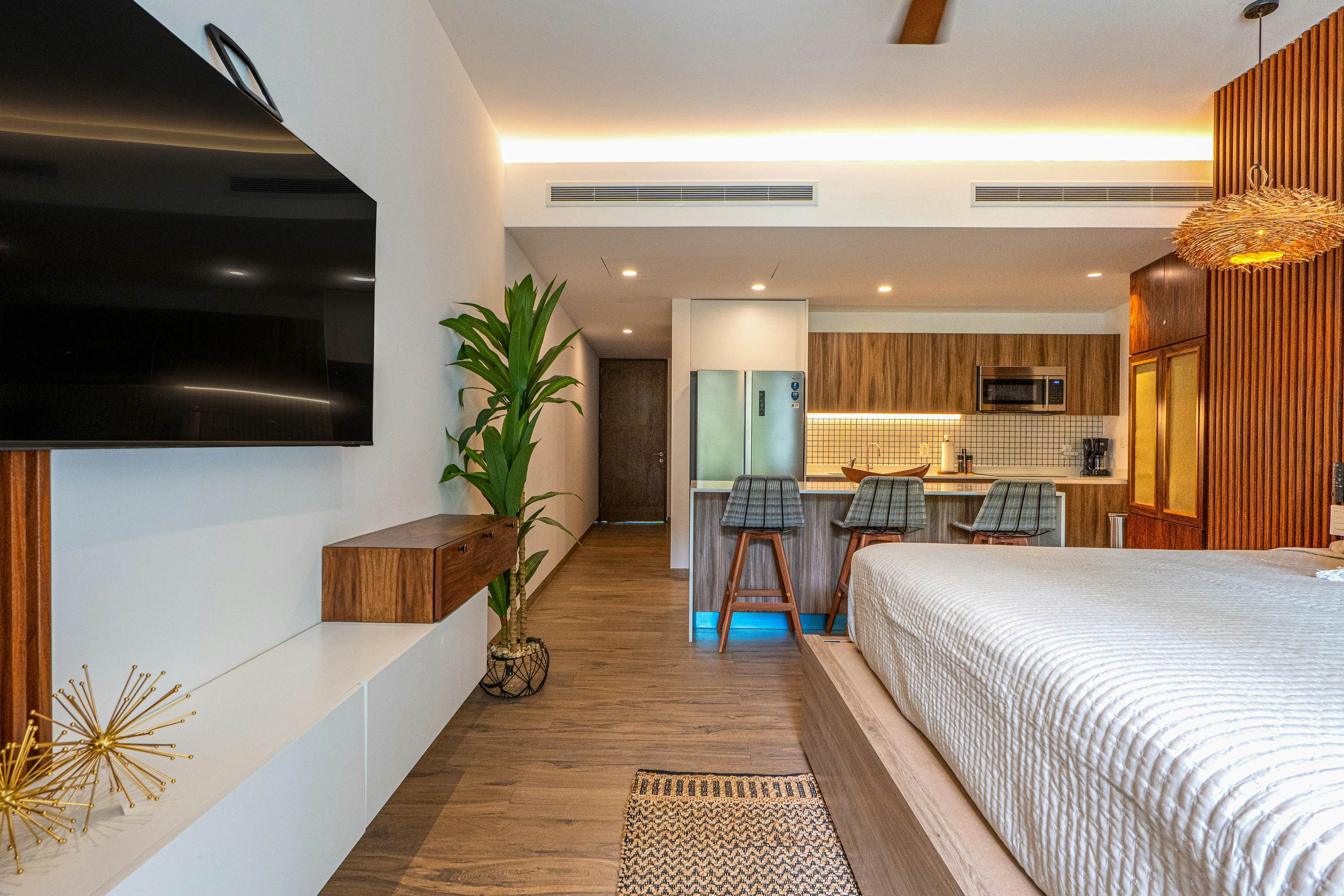 Wooden retreat TL B011