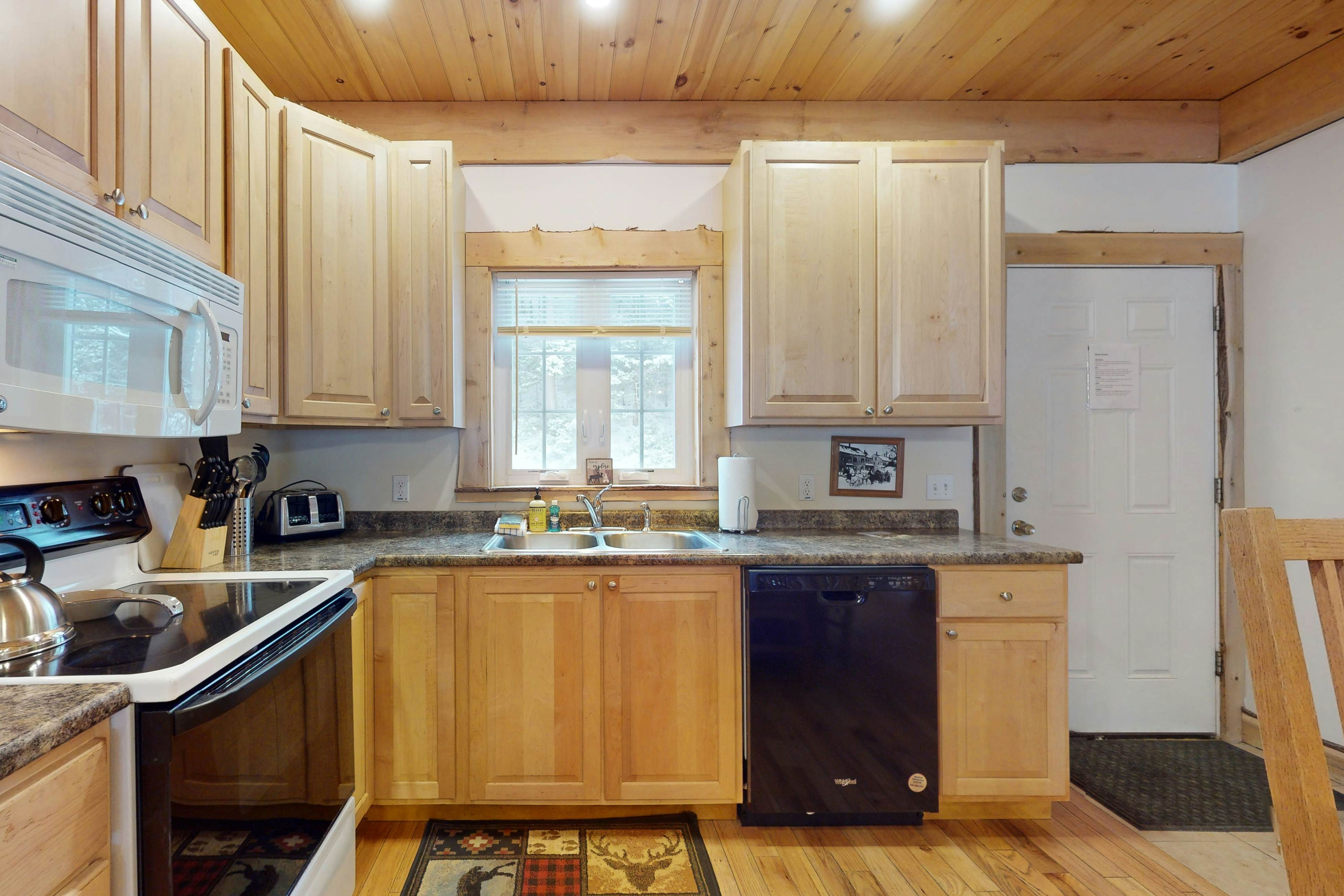 Black Bear Lodge Unit 2