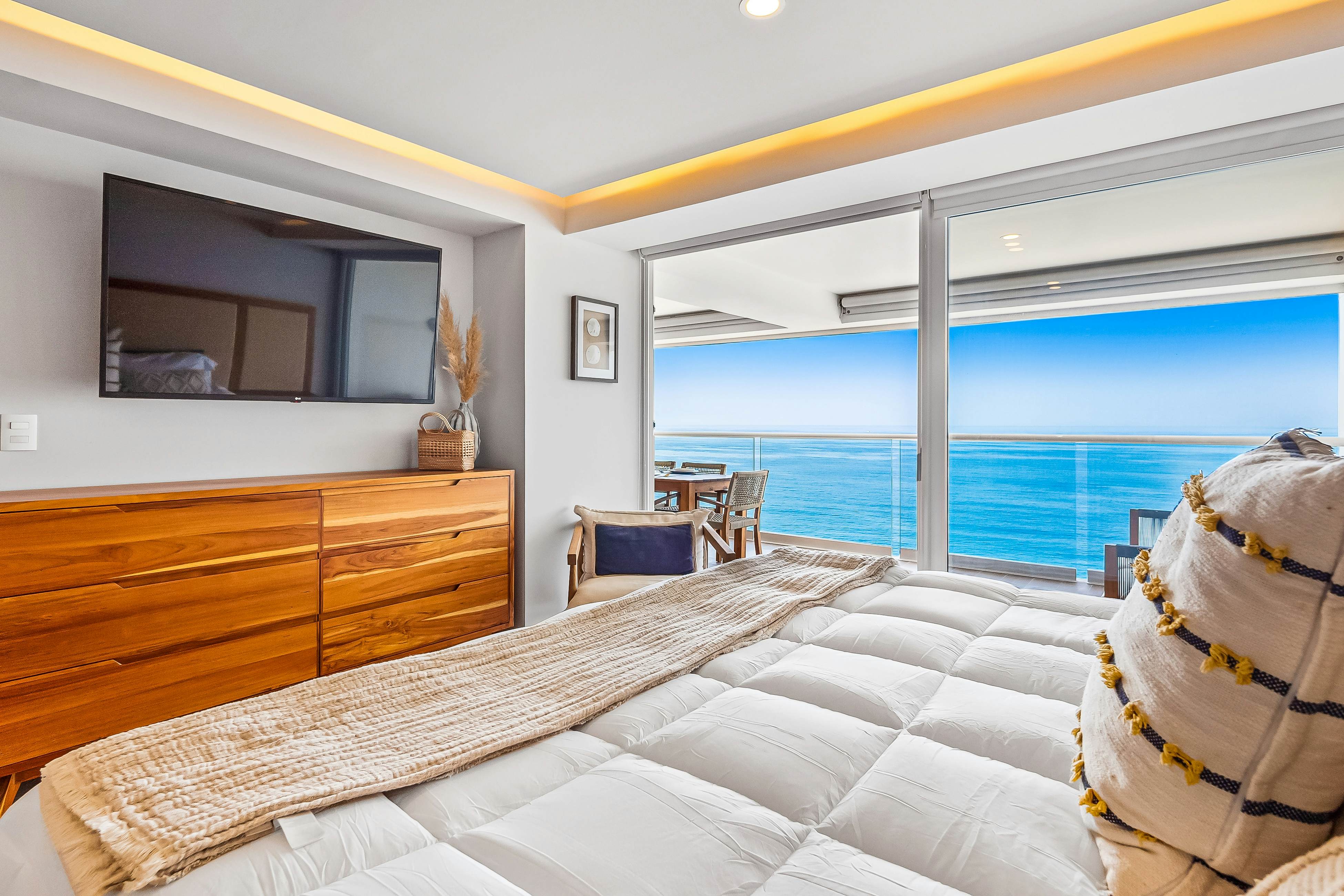 Vista del Mar at Harbor 171 Torre Sur 