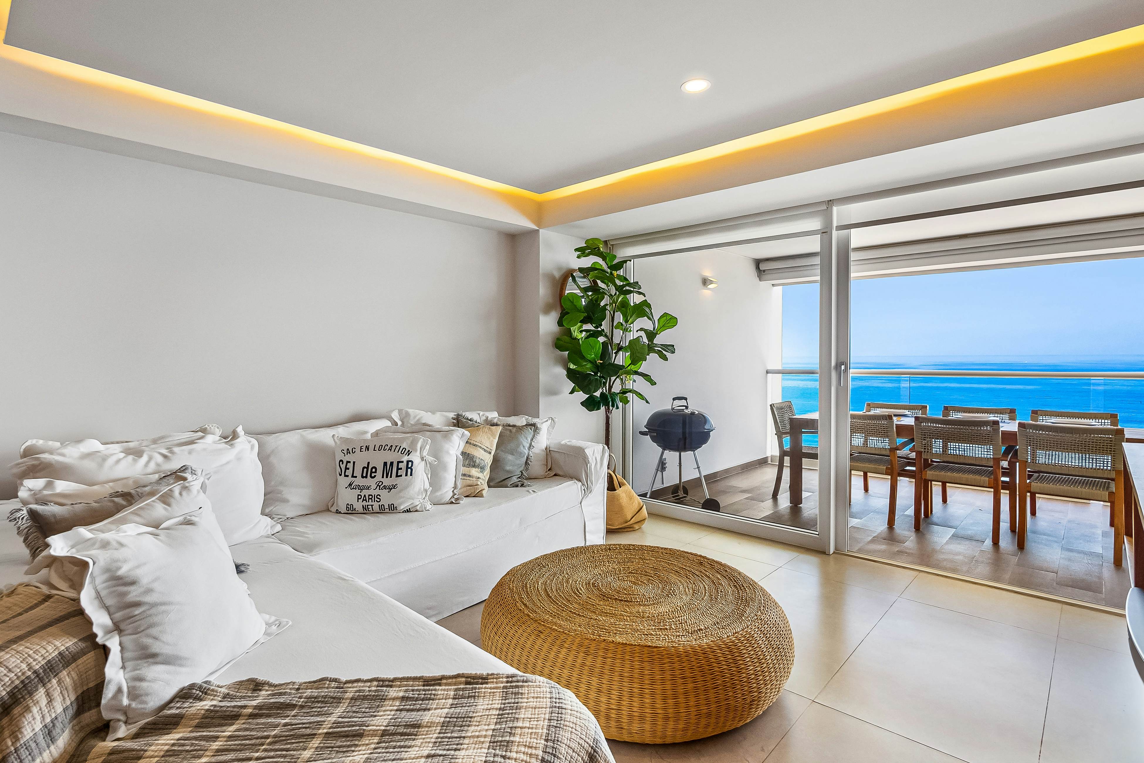 Vista del Mar at Harbor 171 Torre Sur 