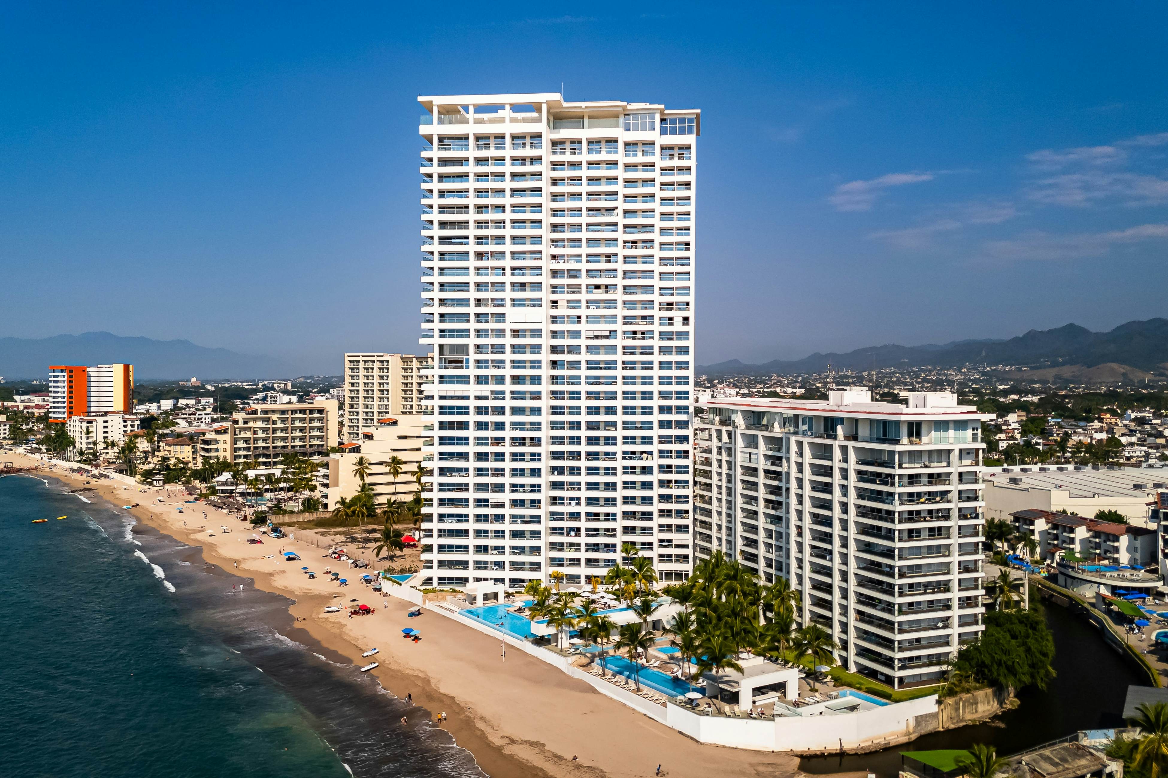 Vista del Mar at Harbor 171 Torre Sur 