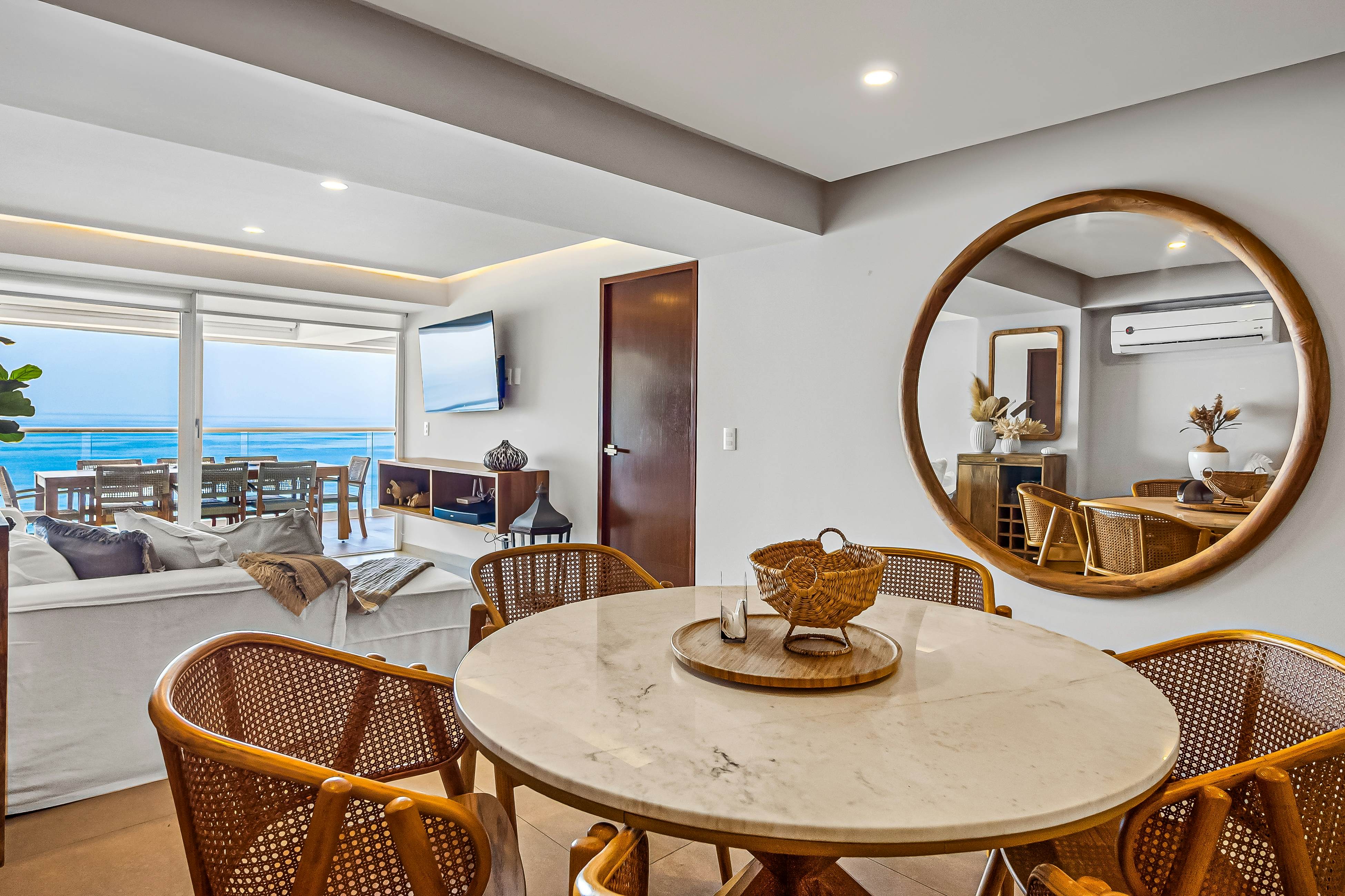 Vista del Mar at Harbor 171 Torre Sur 