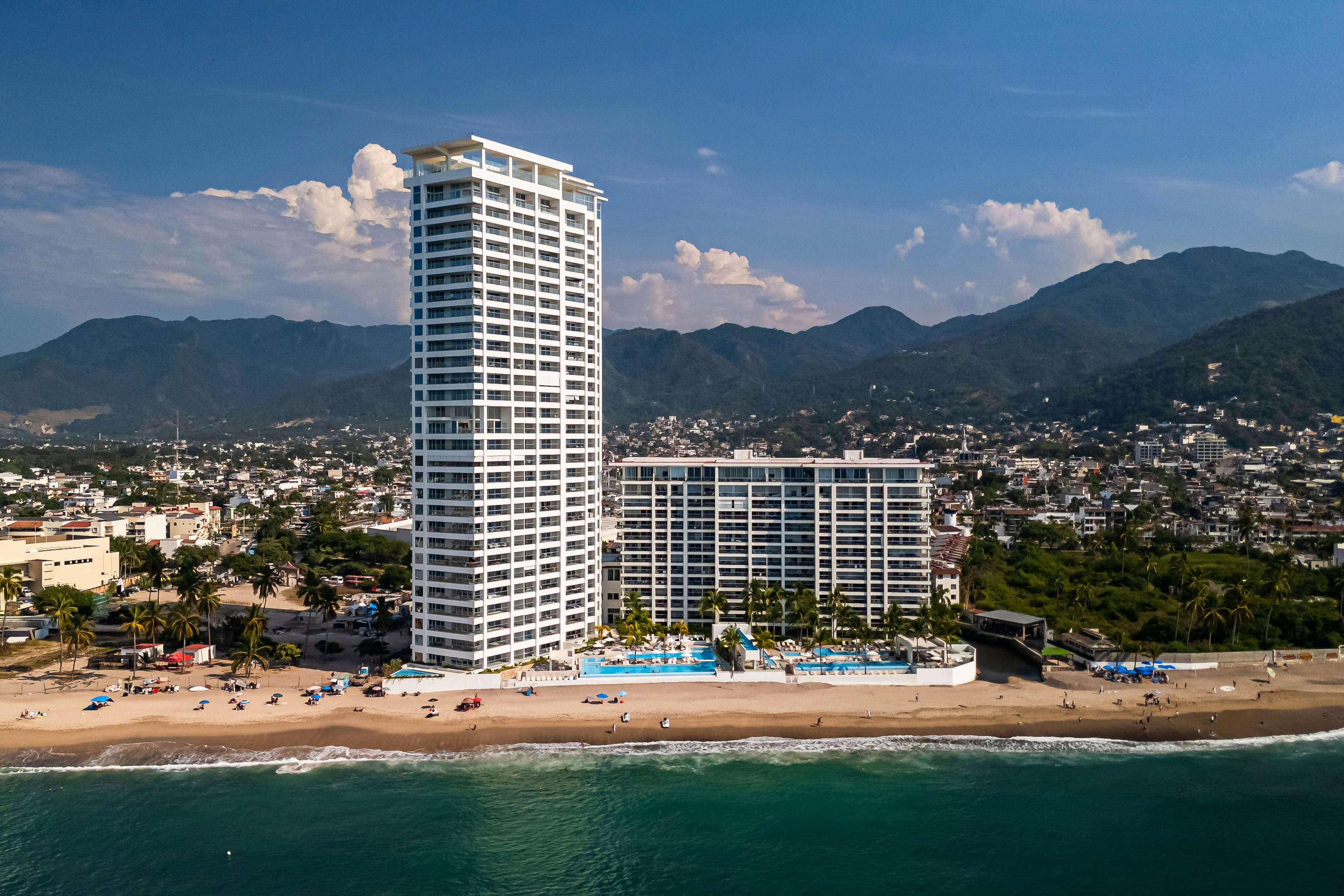 Vista del Mar at Harbor 171 Torre Sur 