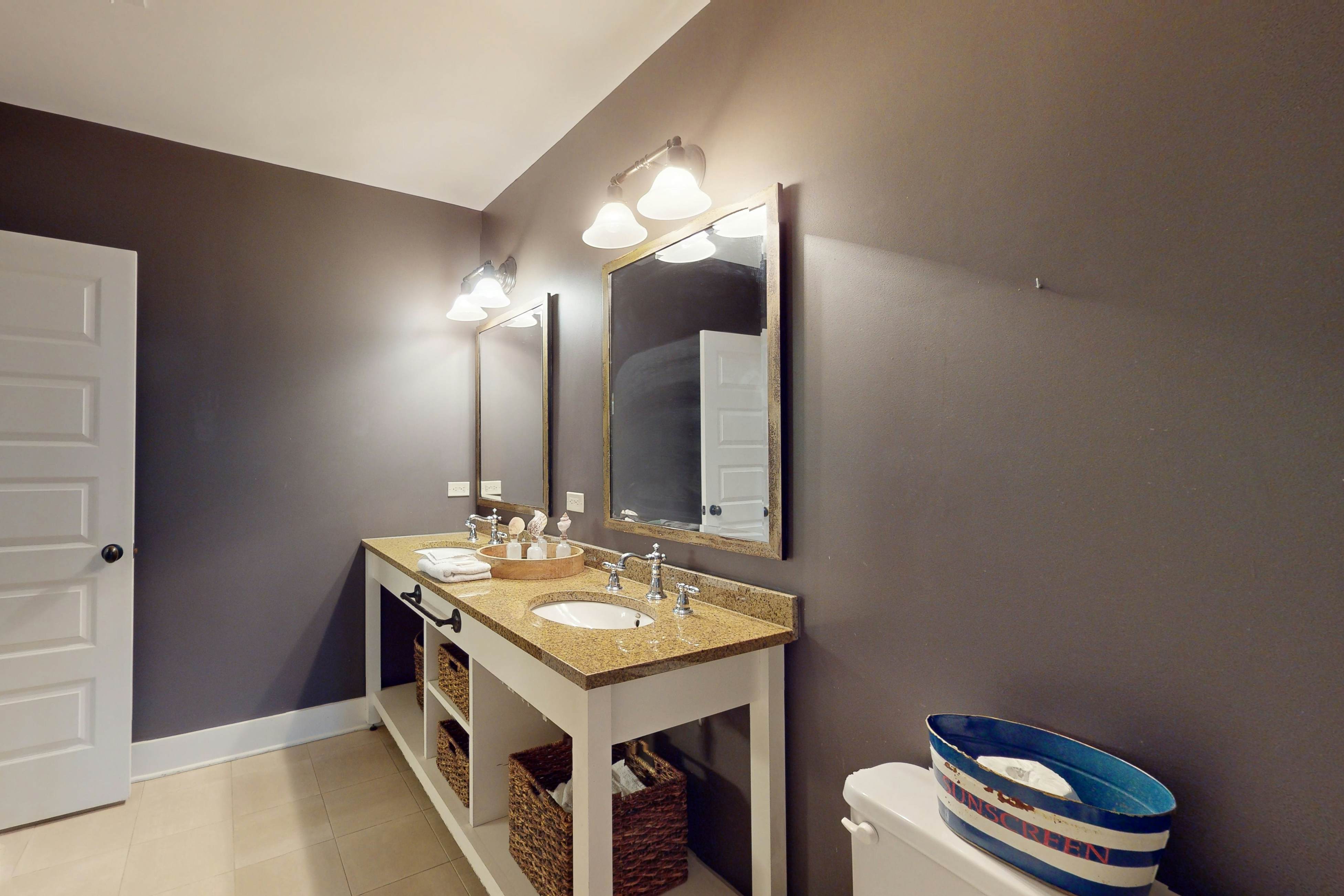 Redfish Village M1-220