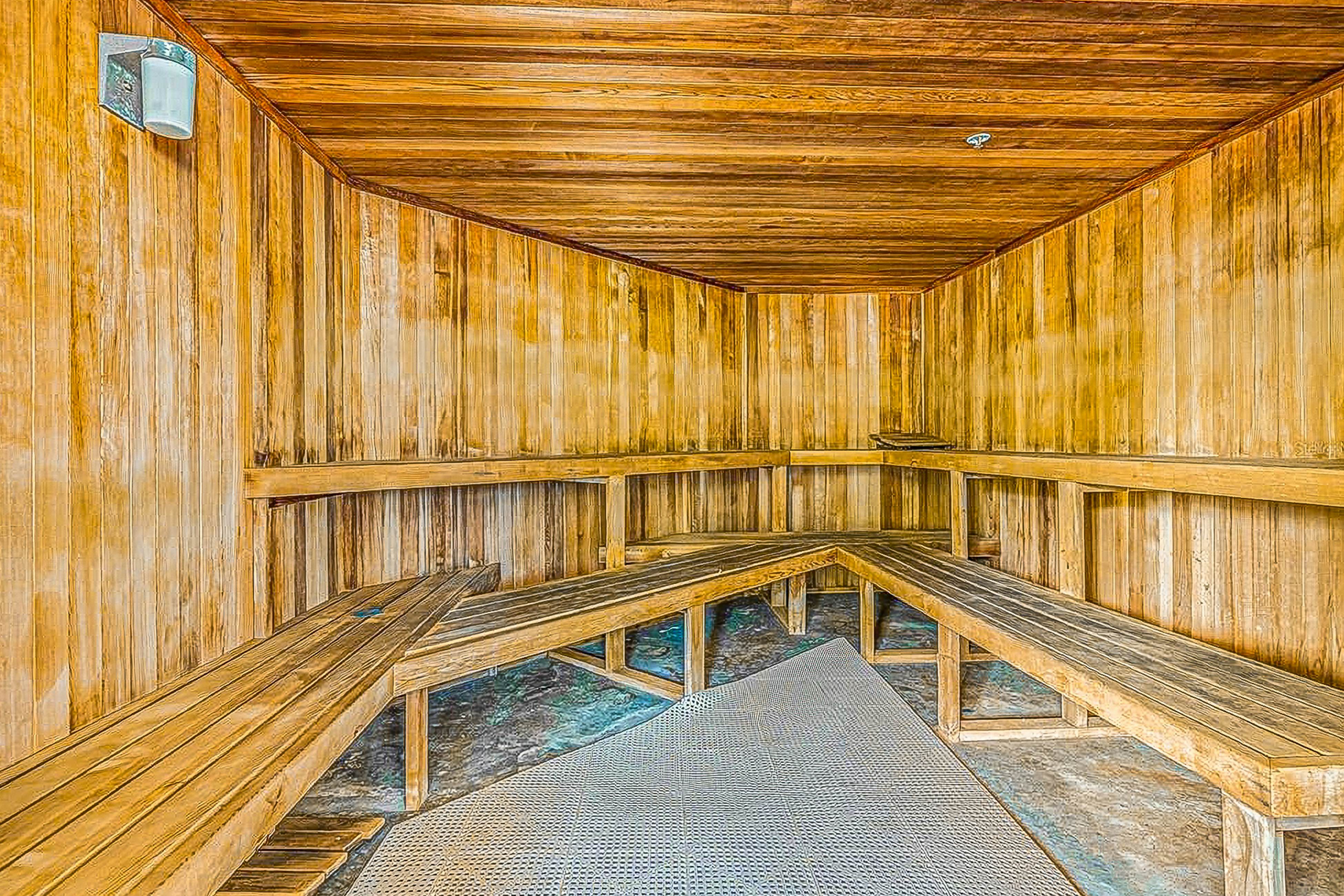 Caribe Cove Condominiums 10206