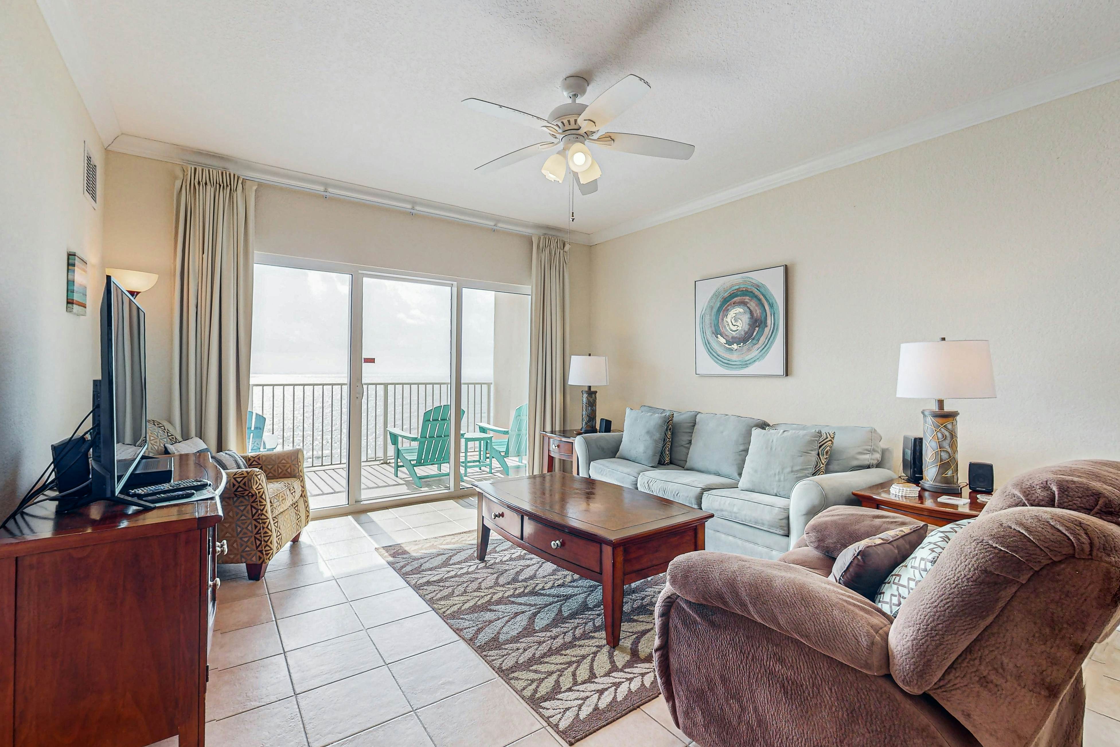 Crystal Shores West 607