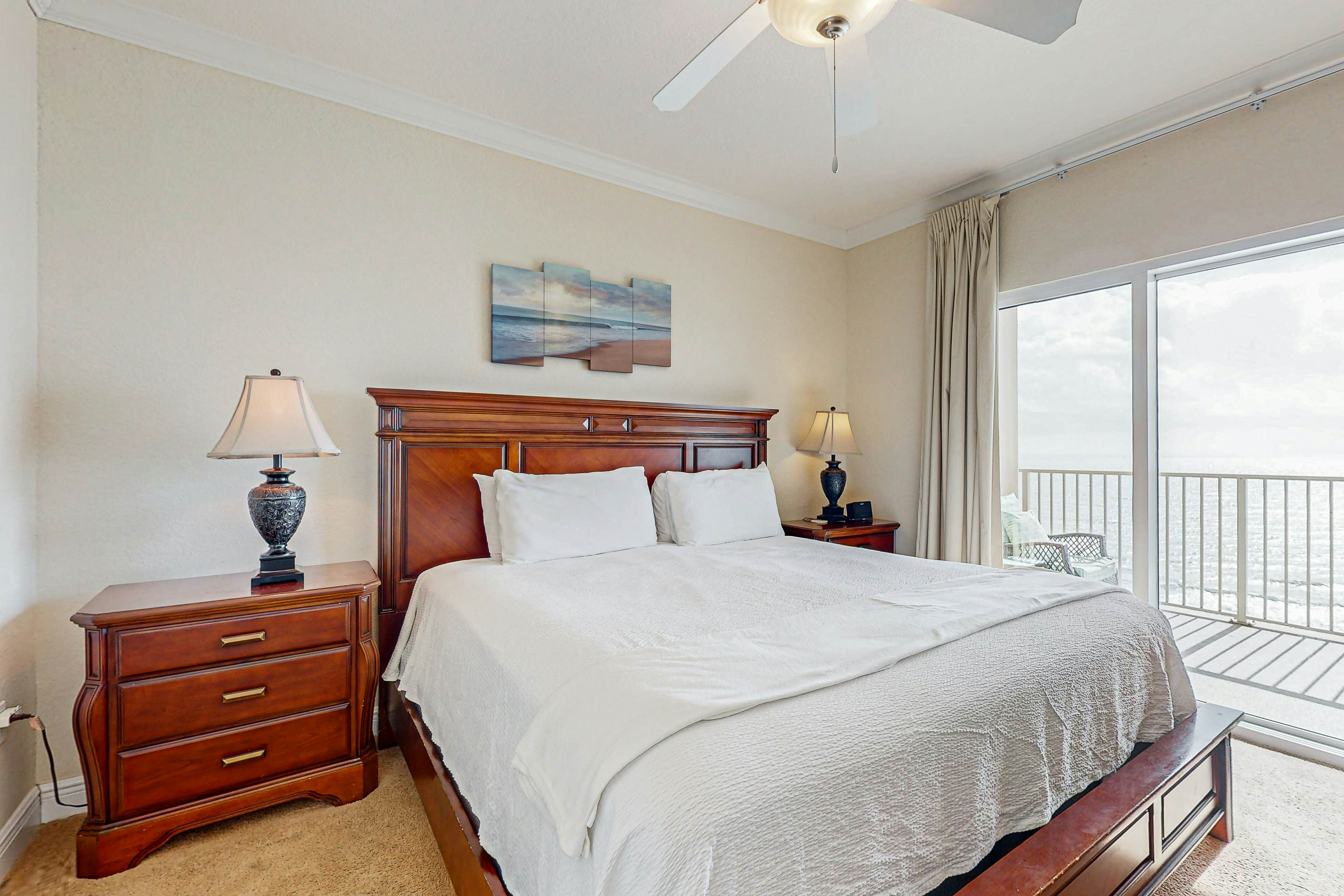 Crystal Shores West 607