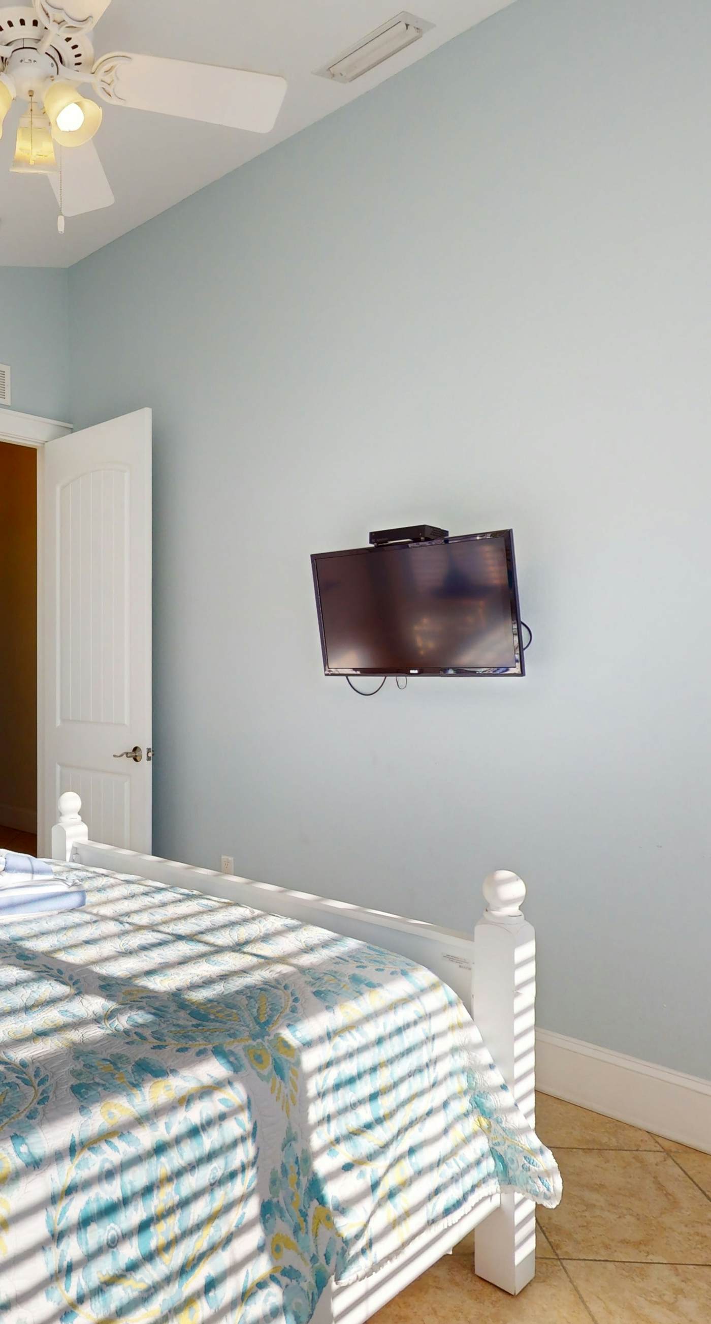 Spectacular Saltwater Seas