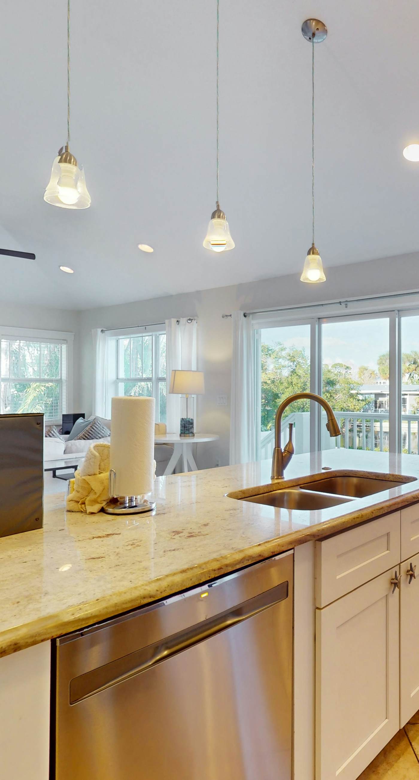 Spectacular Saltwater Seas