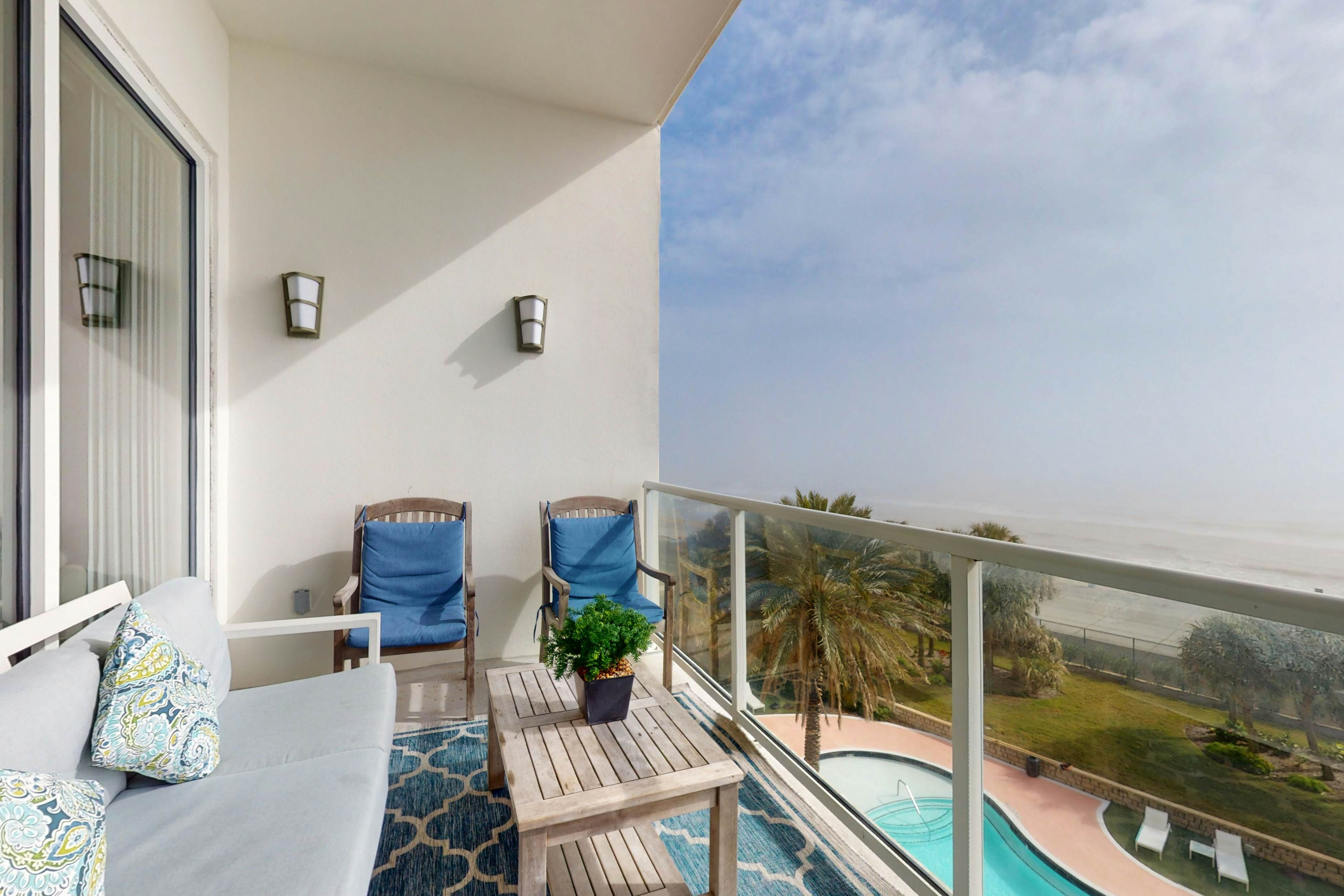 Diamond Beach Resort Seawall Stunner