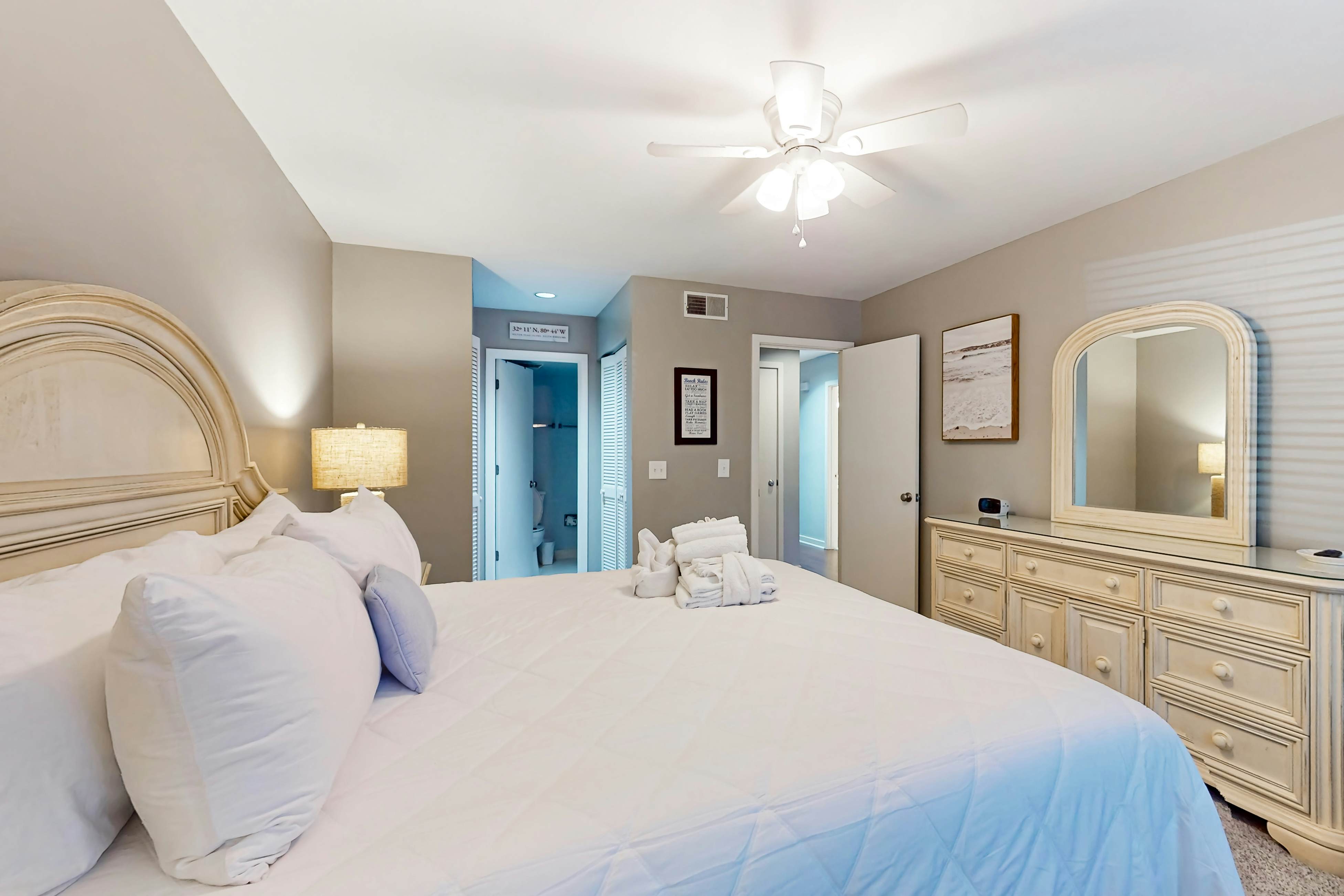 Racquet Club Villas 2327