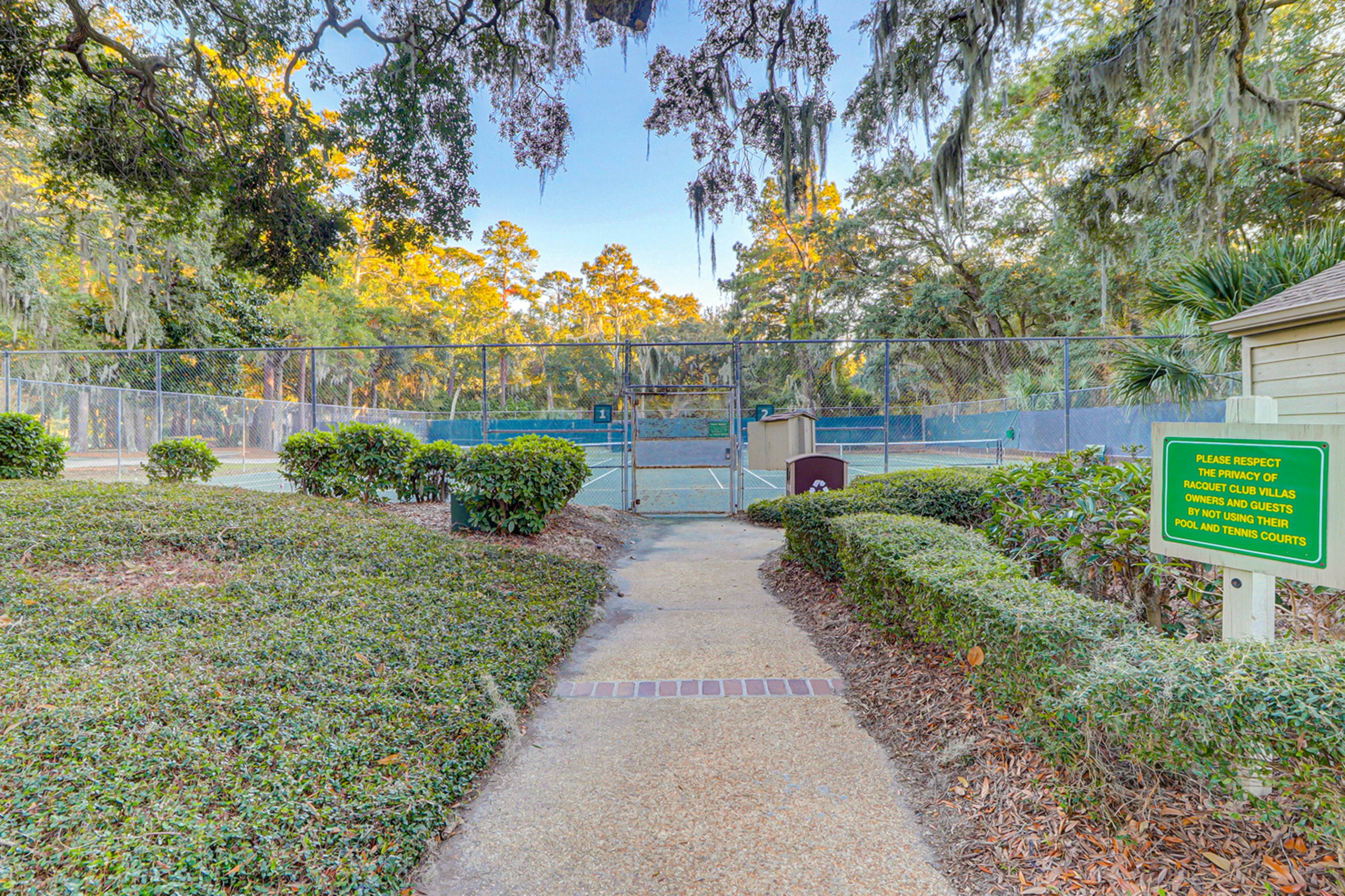 Racquet Club Villas 2327