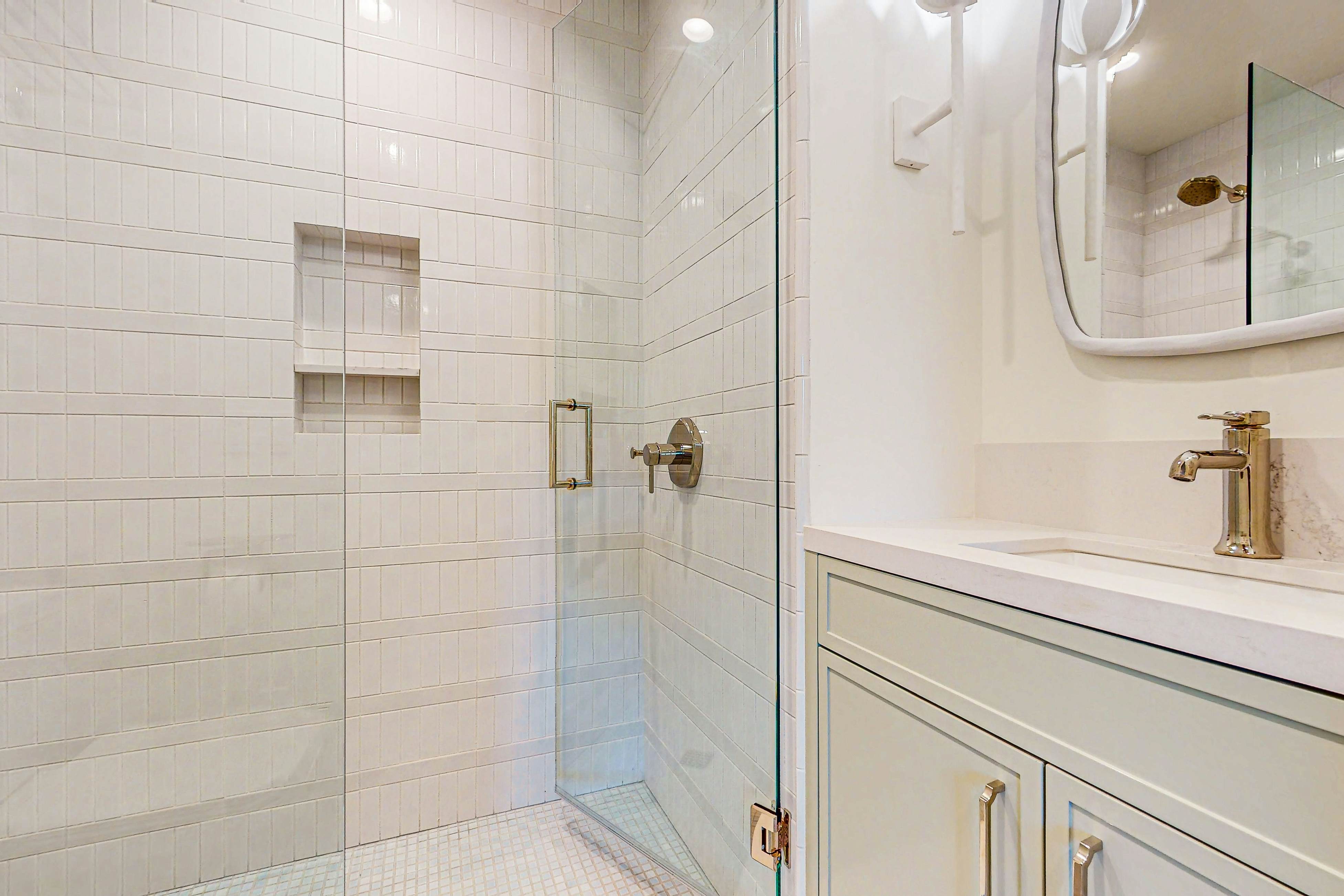 Movie Colony Hideaway - 947