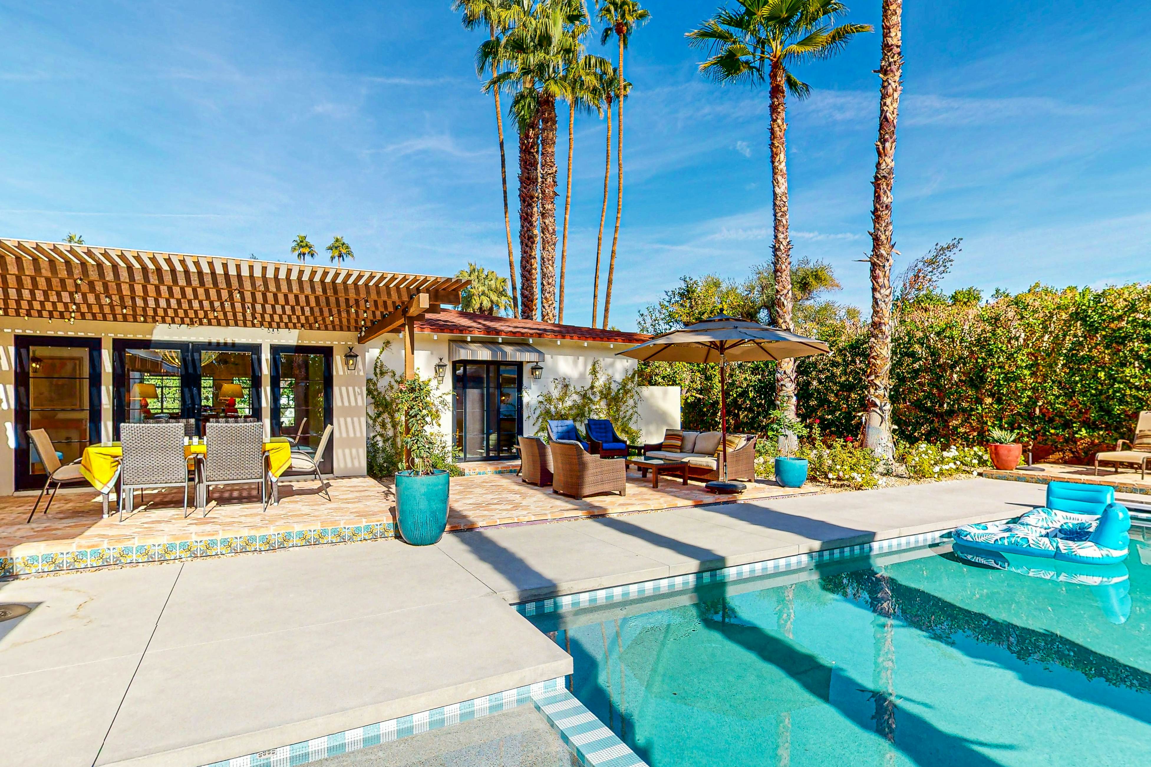 Movie Colony Hideaway - 947