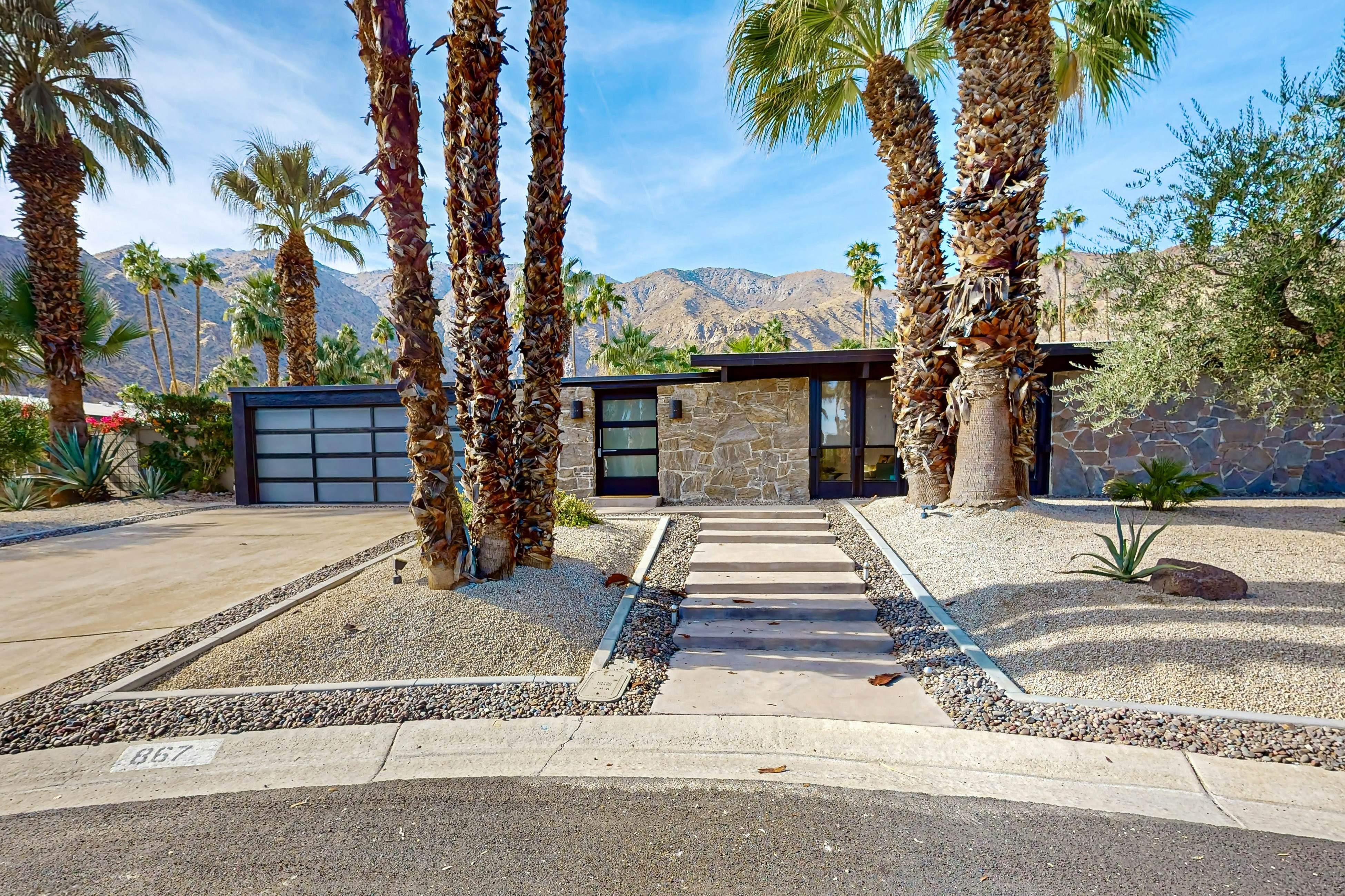 Zen Inspired Sanctuary - 1131