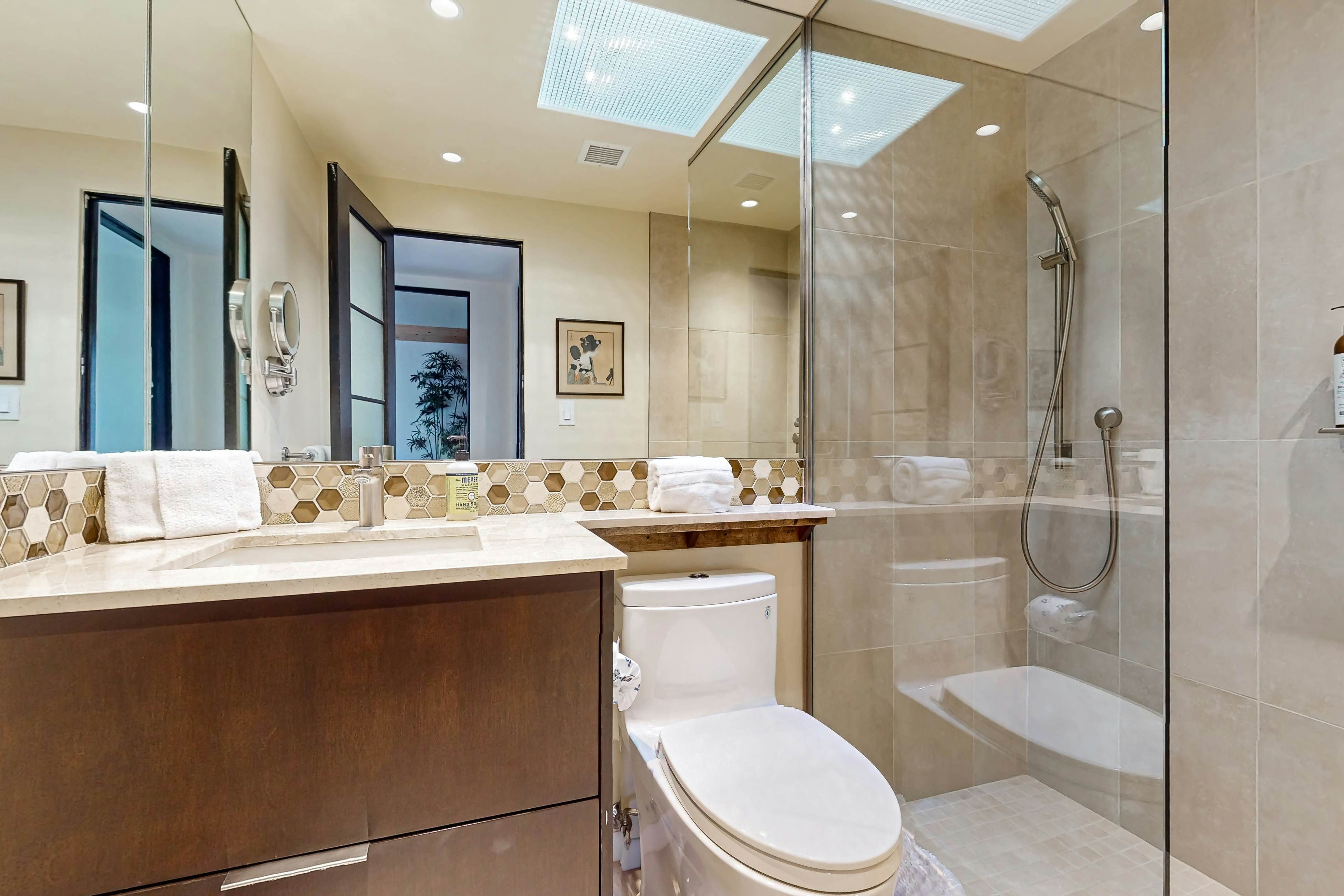 Zen Inspired Sanctuary - 1131