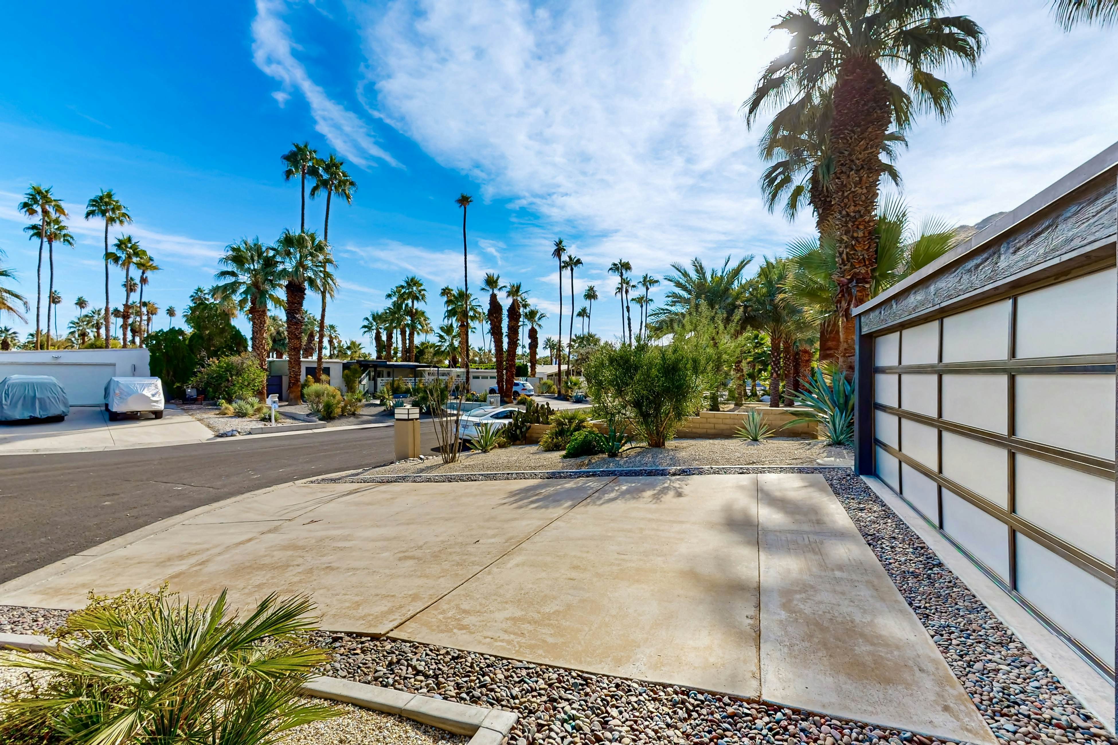 Zen Inspired Sanctuary - 1131