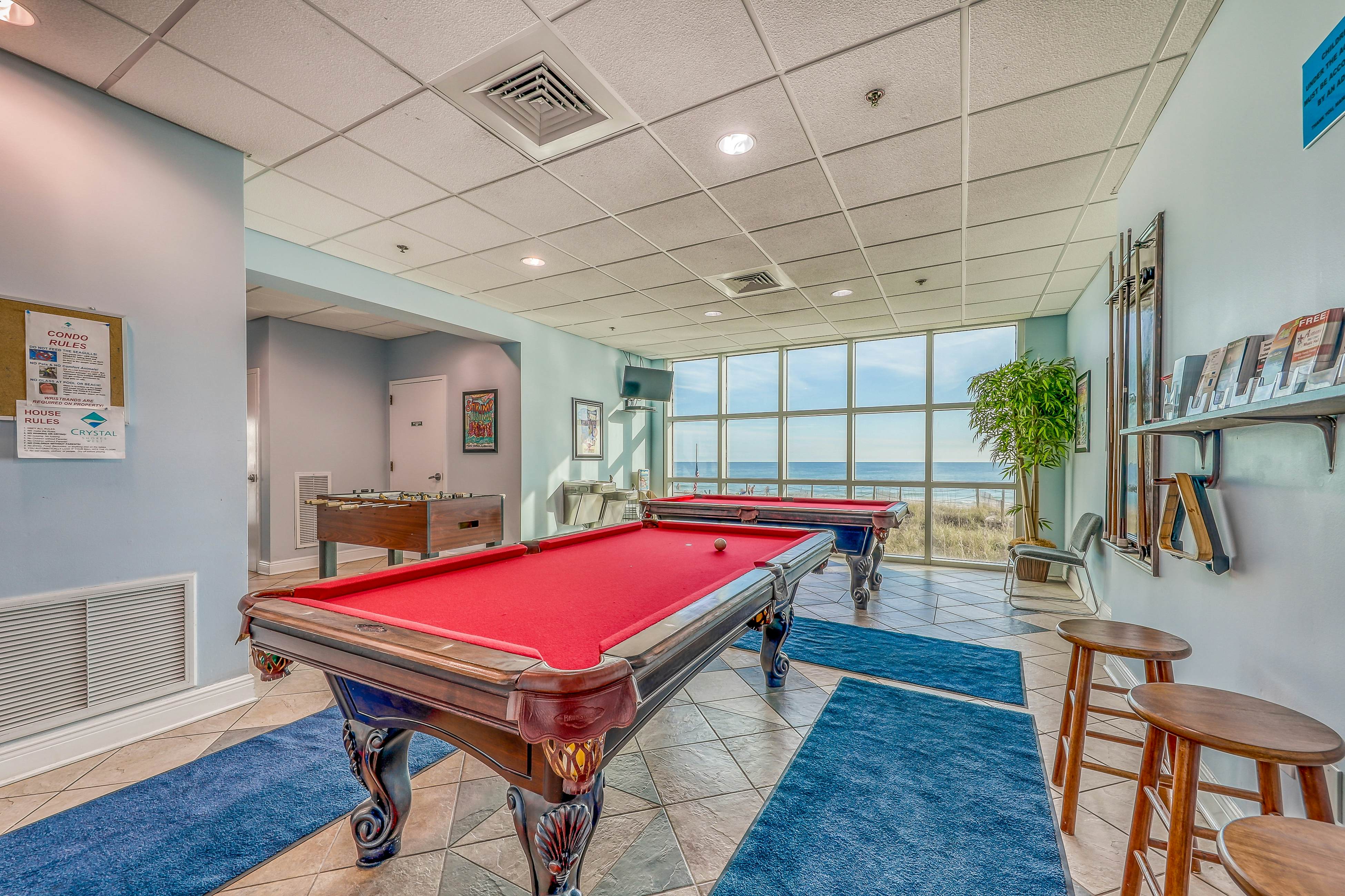 Crystal Shores West 607