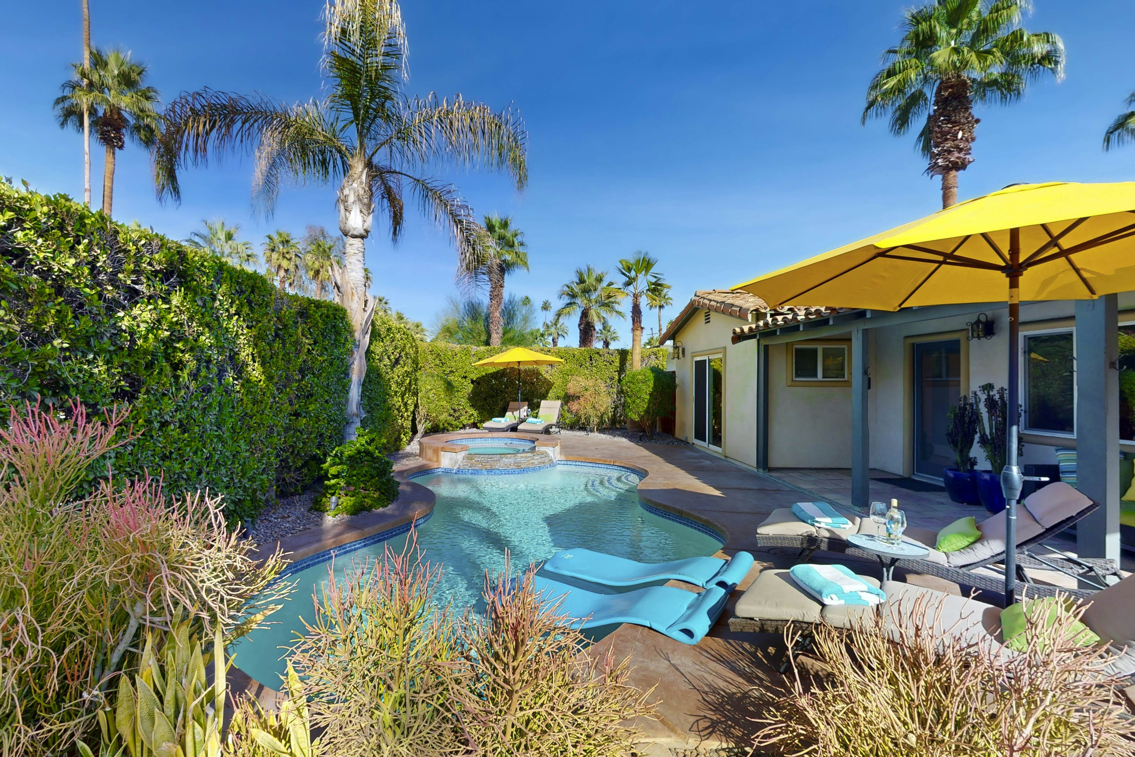 Warm Sands Oasis - 2549