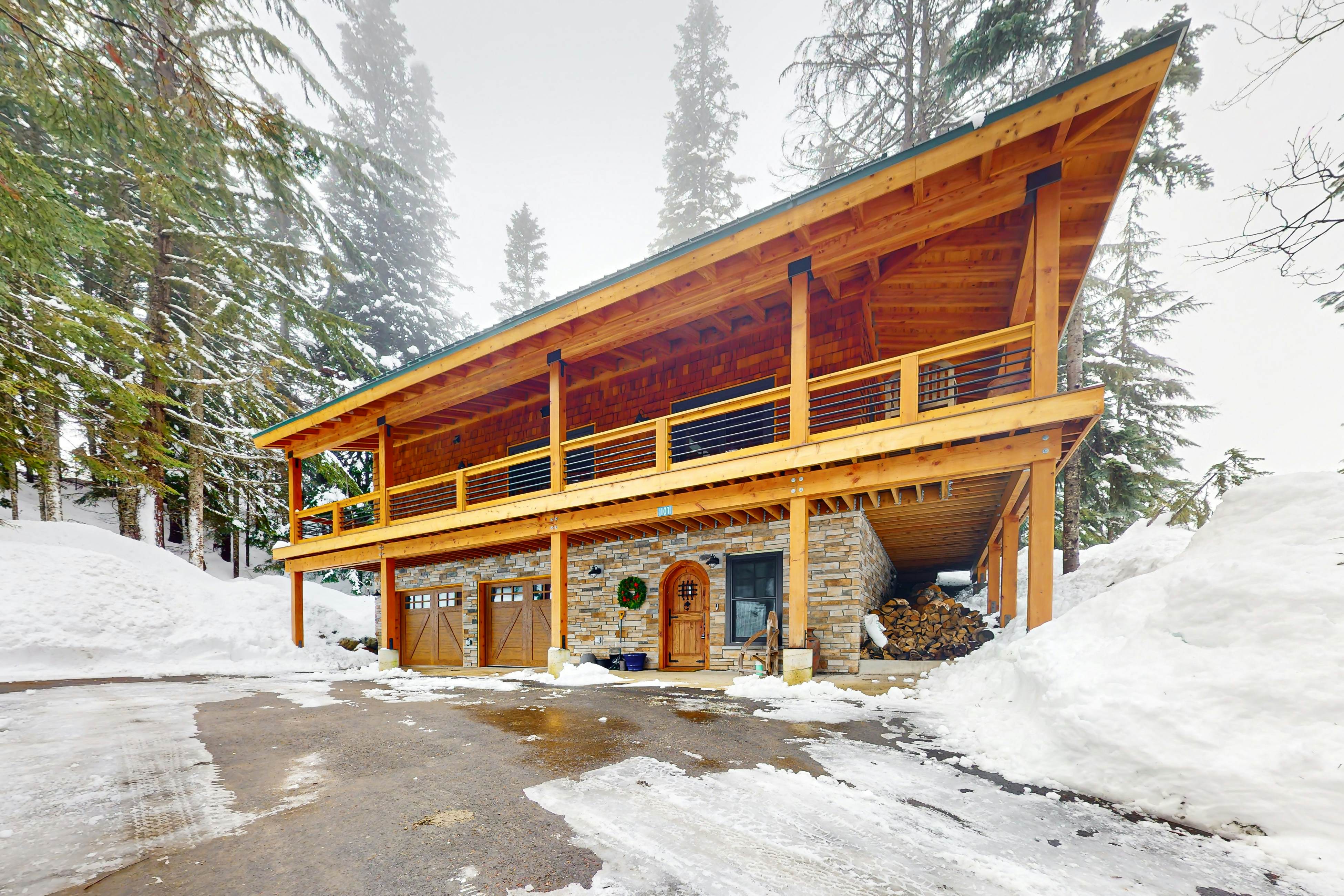 Snoqualmie Lodge
