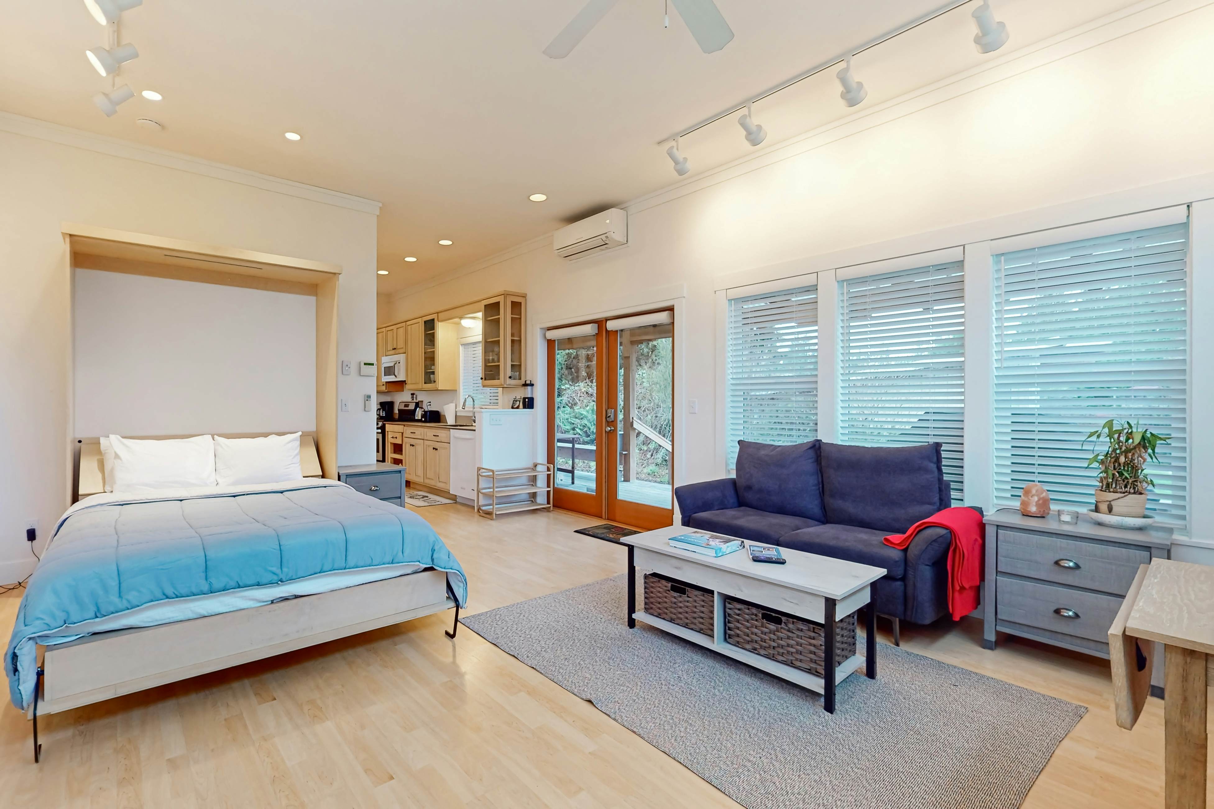 hidden image preload