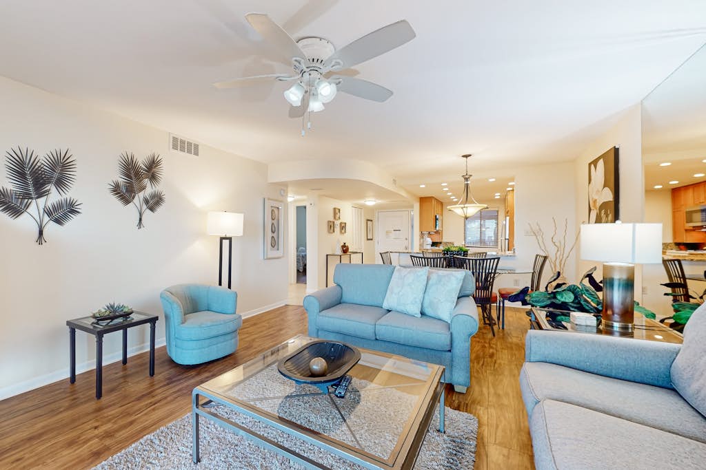Oceanfront Villa with Ocean Views, Shared Pool/Hot Tub, and More - Walk to Beach — Hilton Head, SC — vacation rental