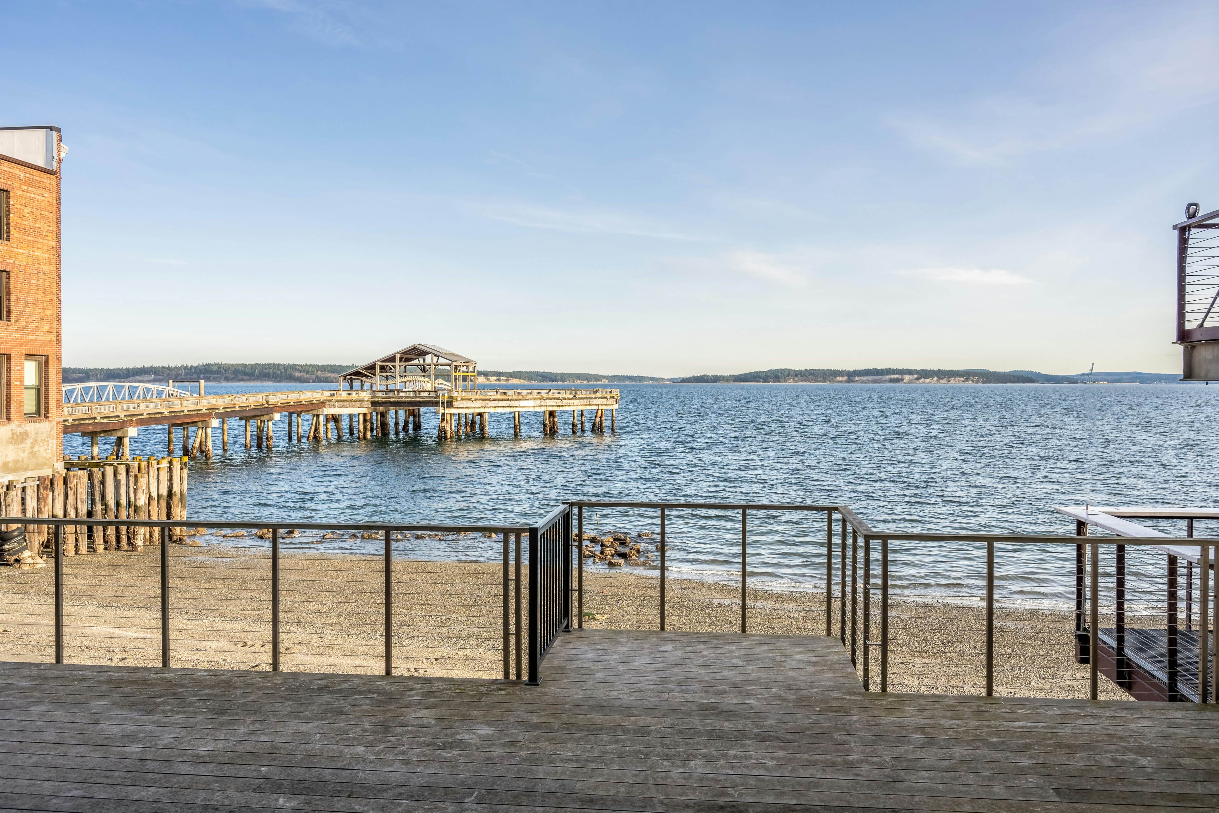 Room 204 Water View at The Belmont Hotel