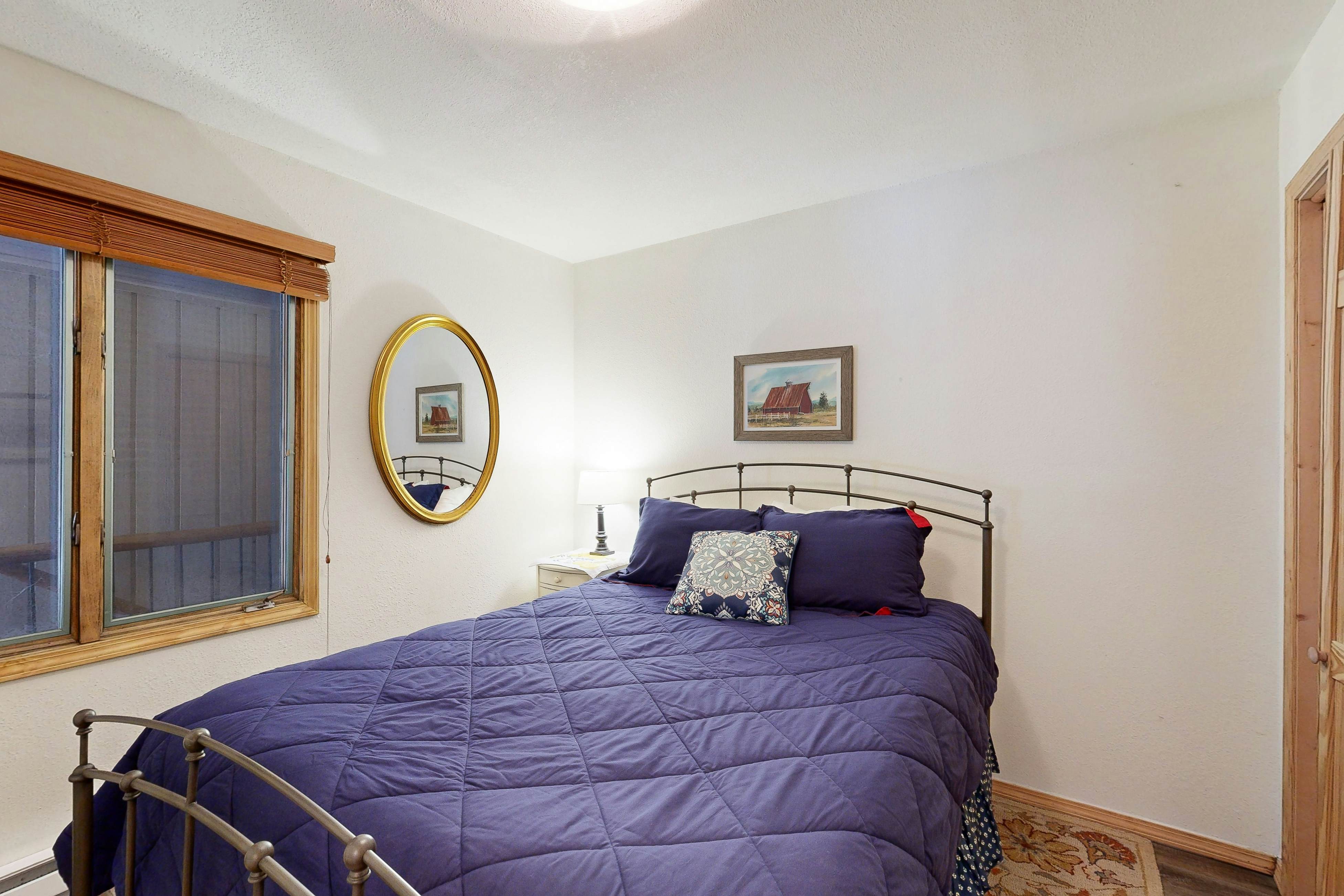 Crystal Beach Lakefront Condo