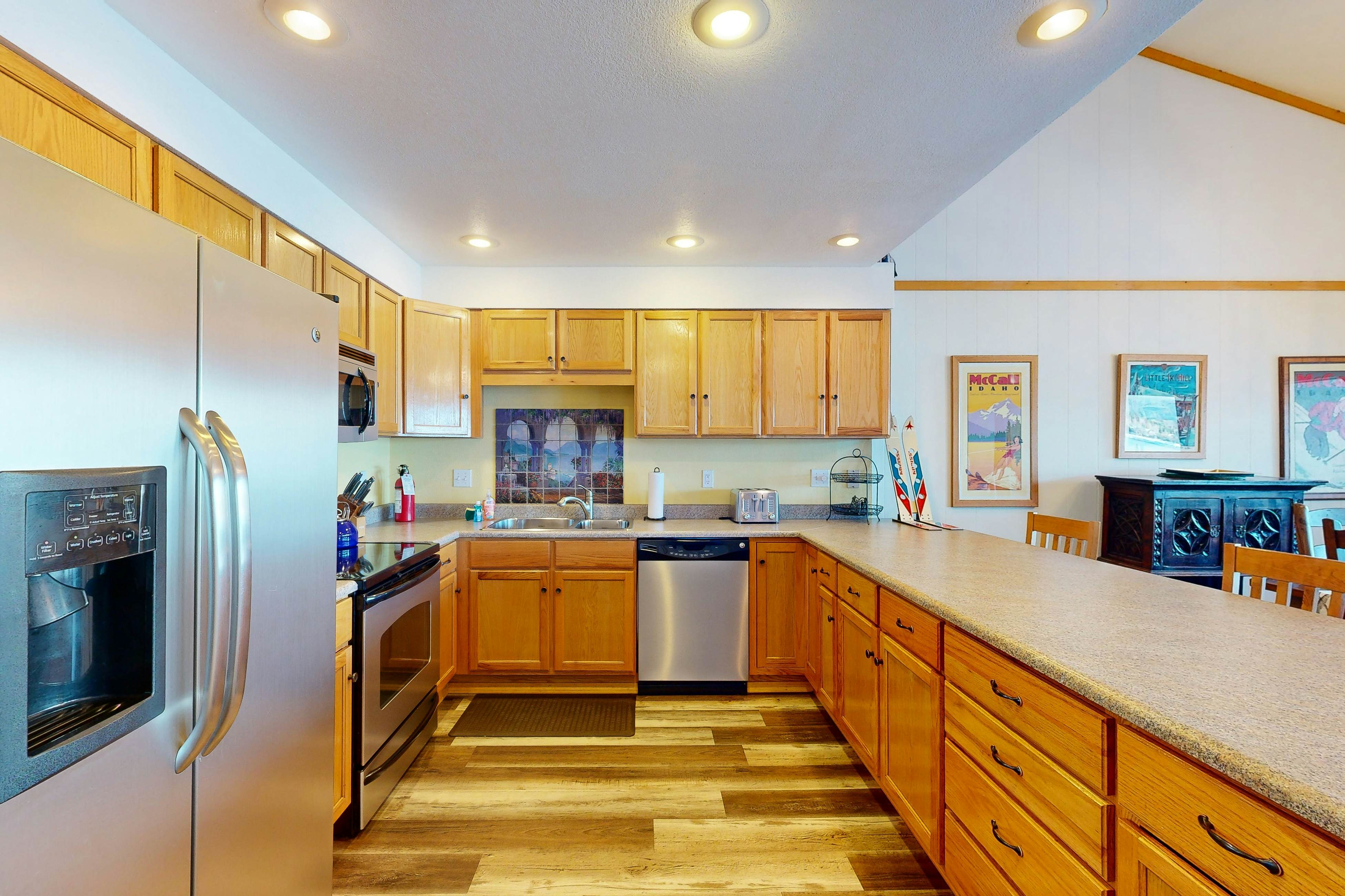 Crystal Beach Lakefront Condo